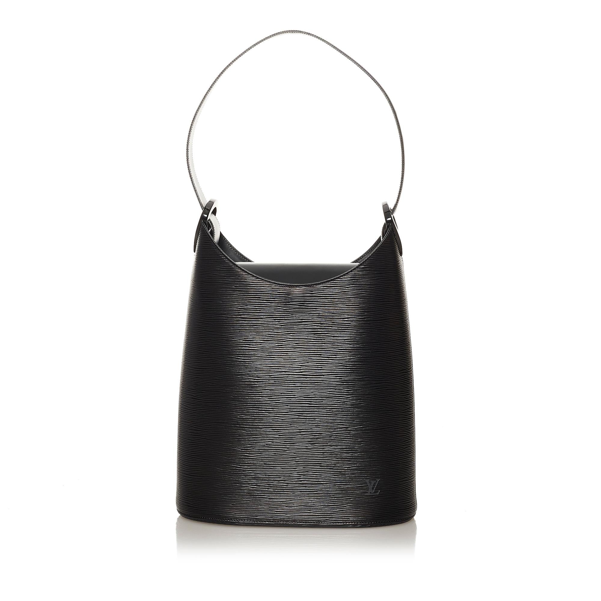 LO-LV bags 9810