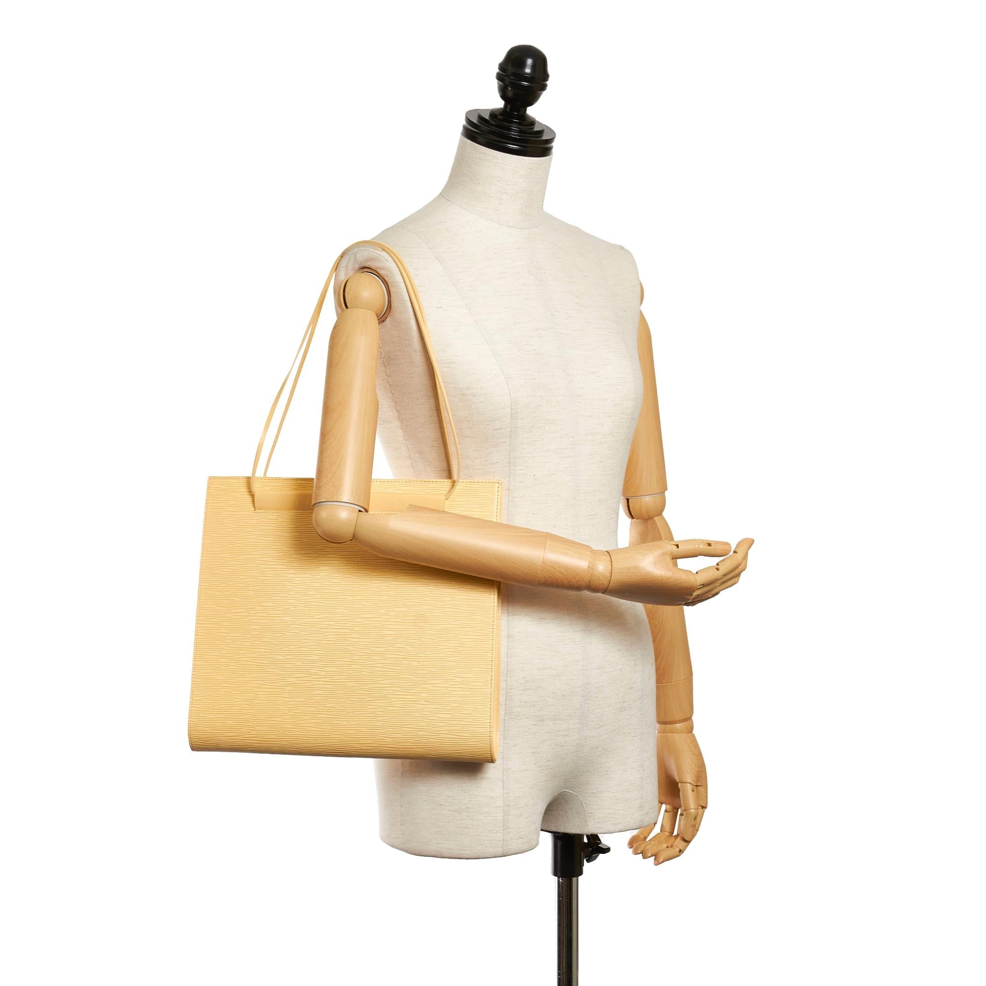LO-LV bags 7752