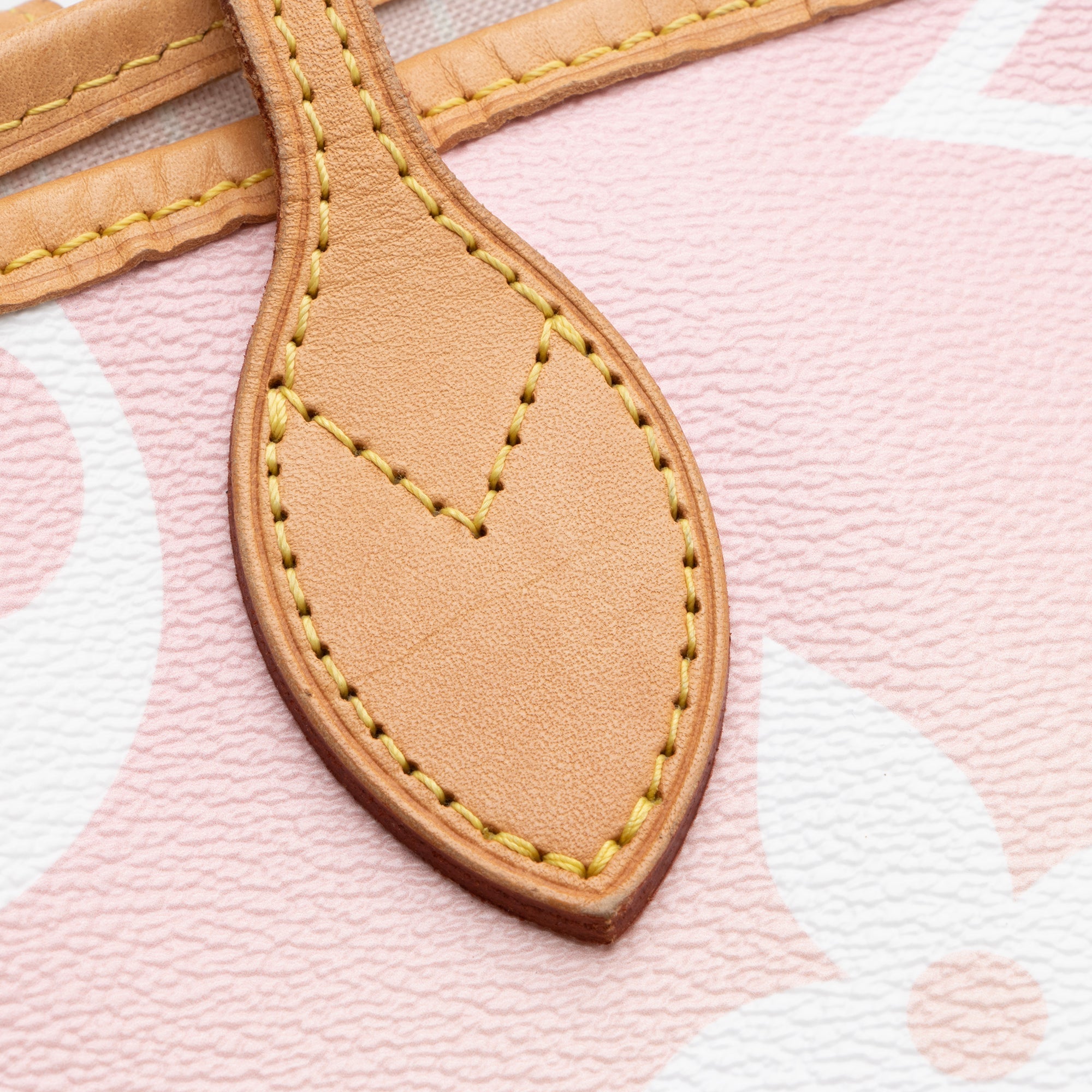 LO-LV bags 14181