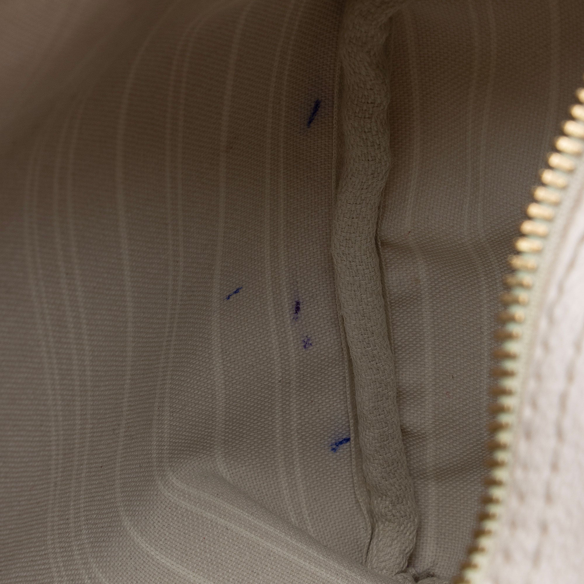 LO-LV bags 12592