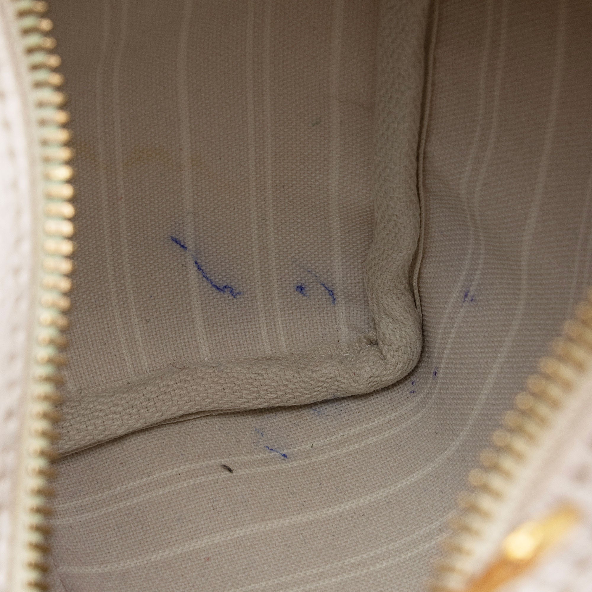 LO-LV bags 12592