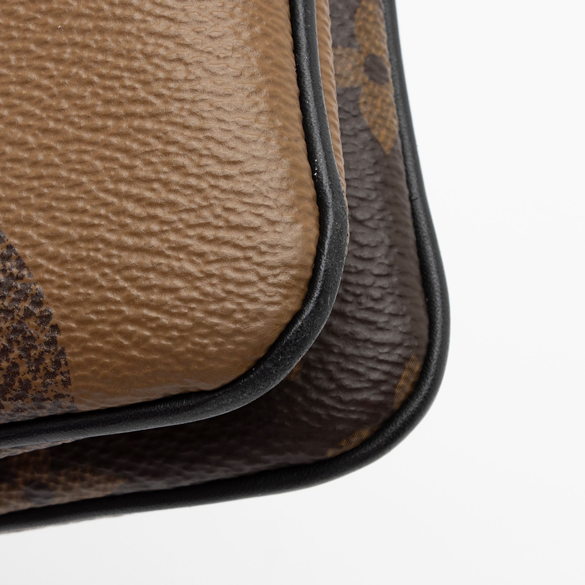 LO-LV bags 9903