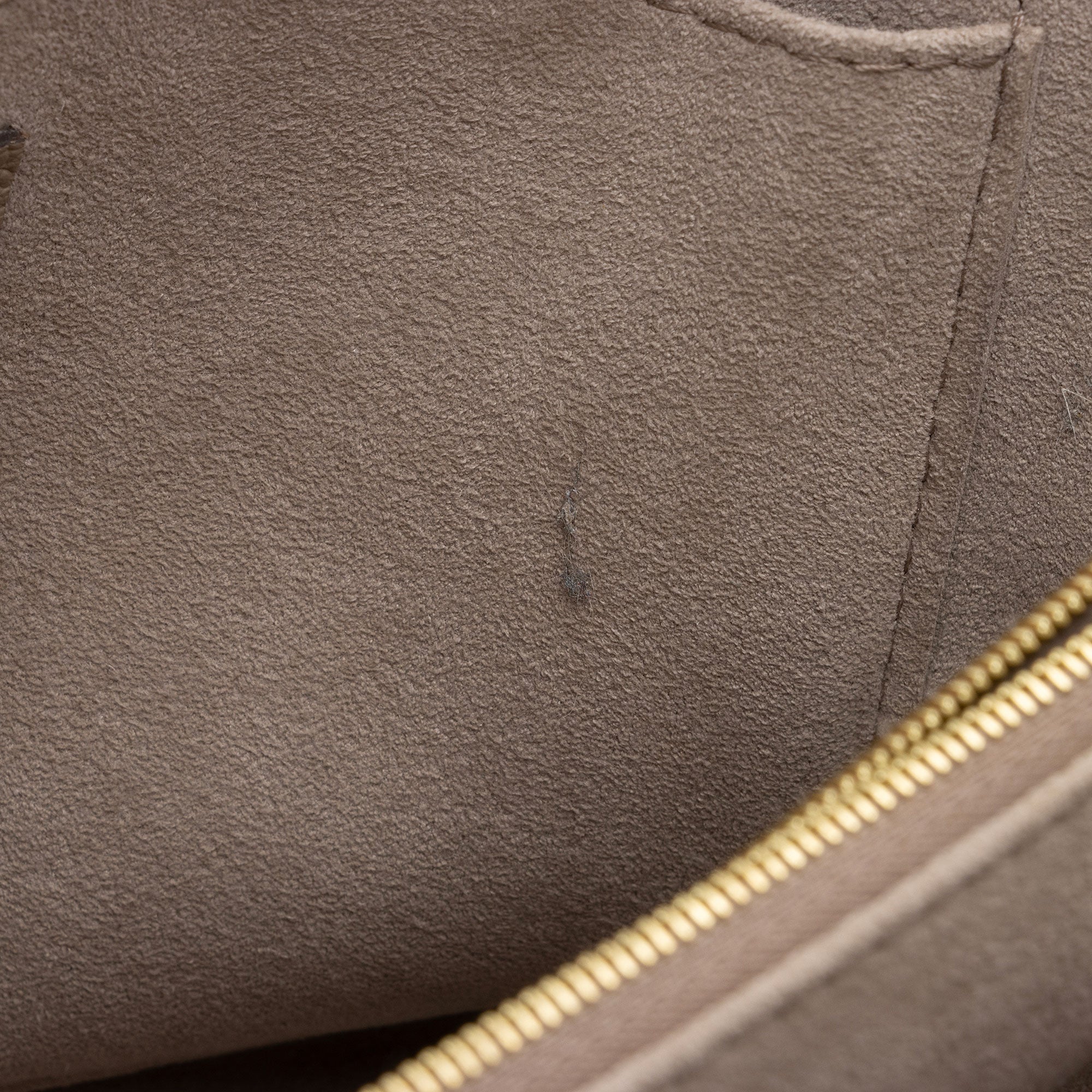 LO-LV bags 8106