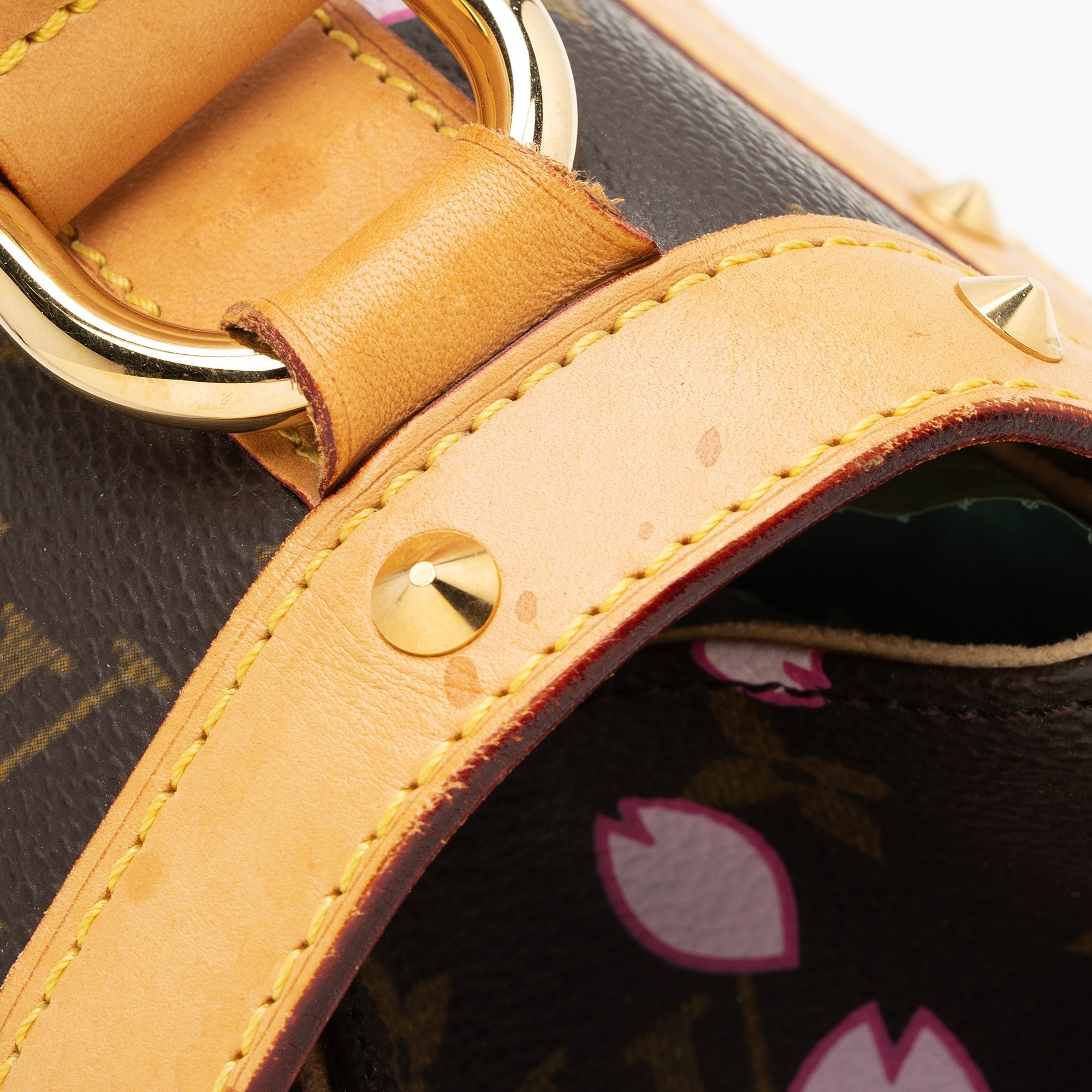 LO-LV bags 13763