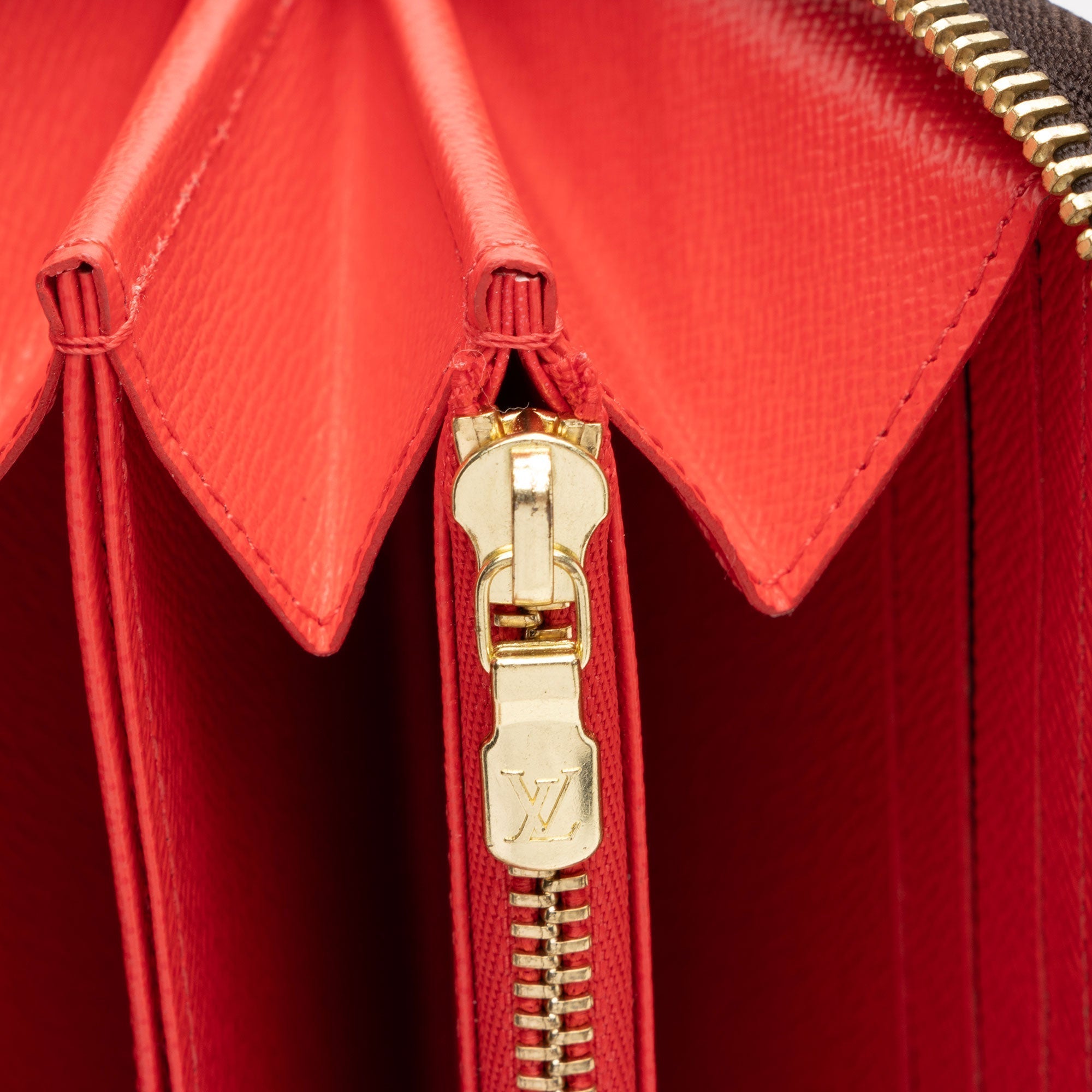 LO-LV bags 13370