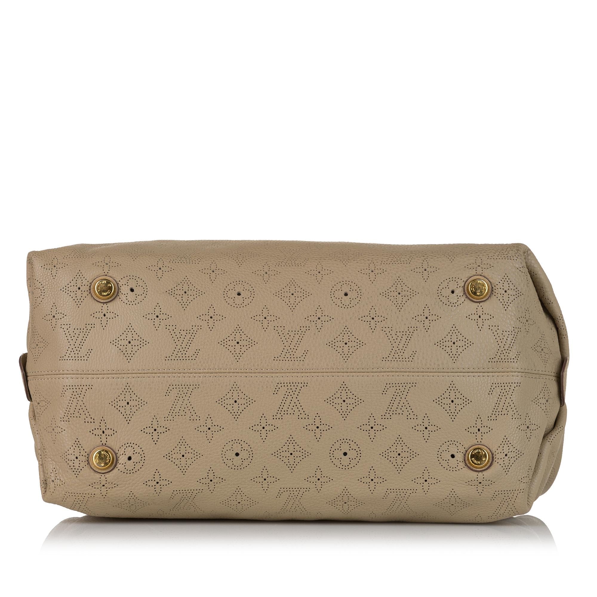 LO-LV bags 13539