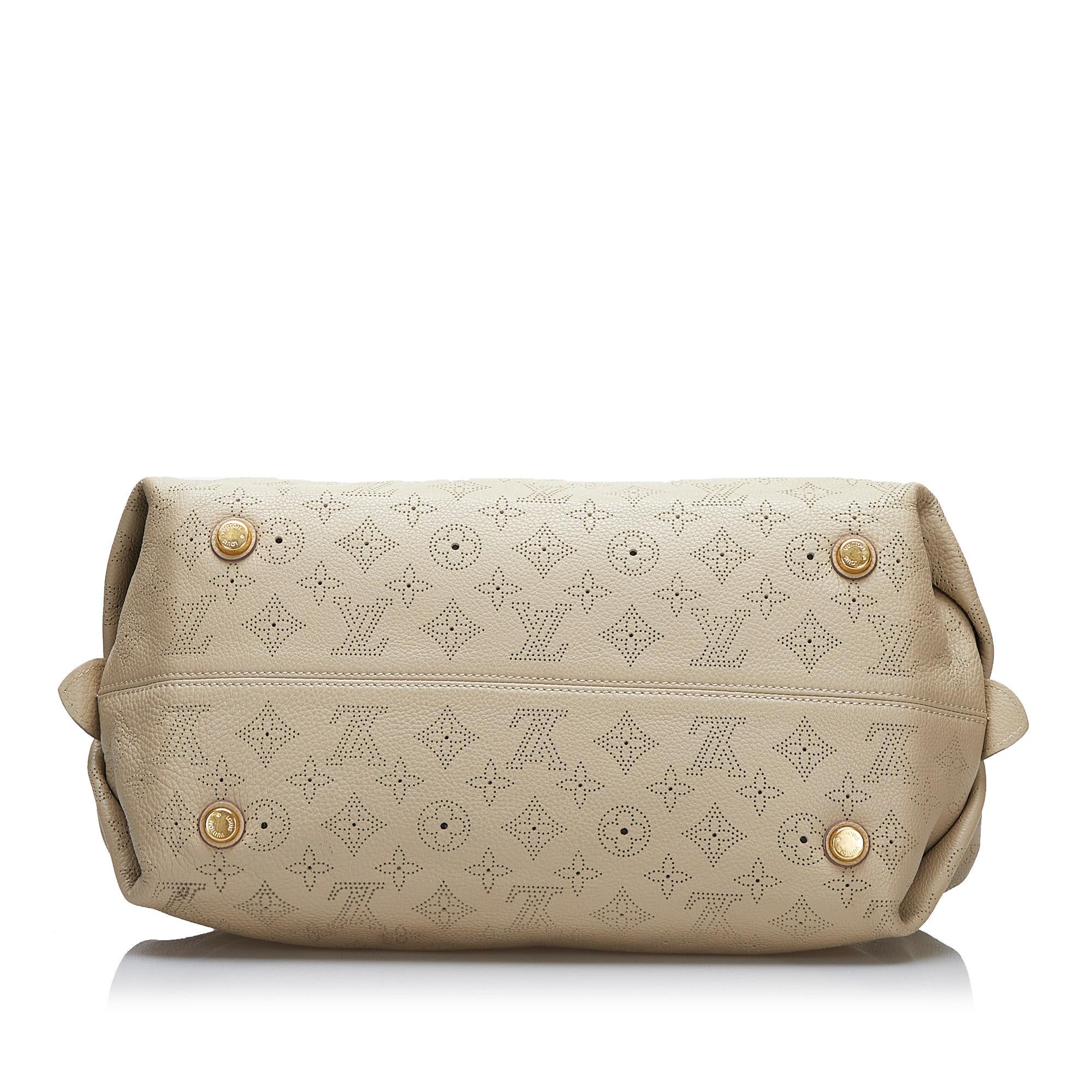 LO-LV bags 9900