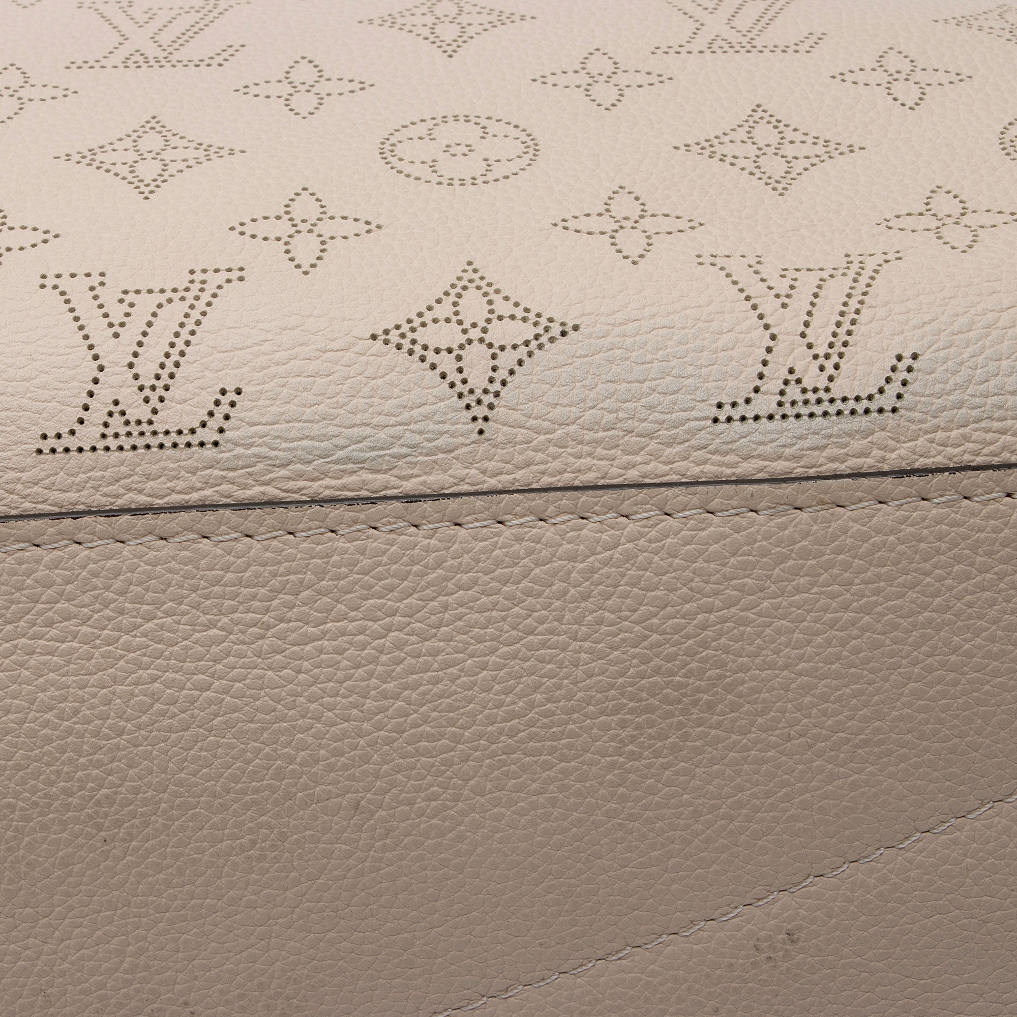 LO-LV bags 9303