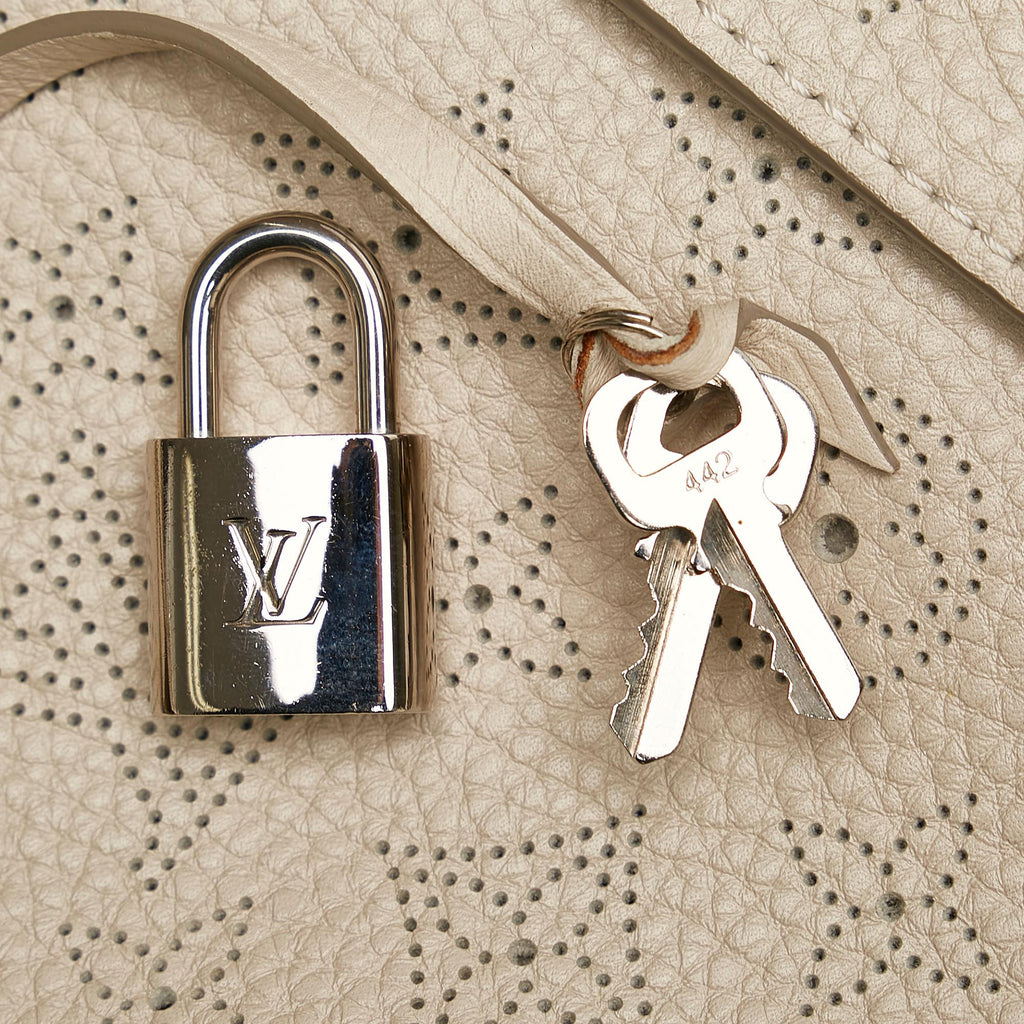 LO-LV bags 13698