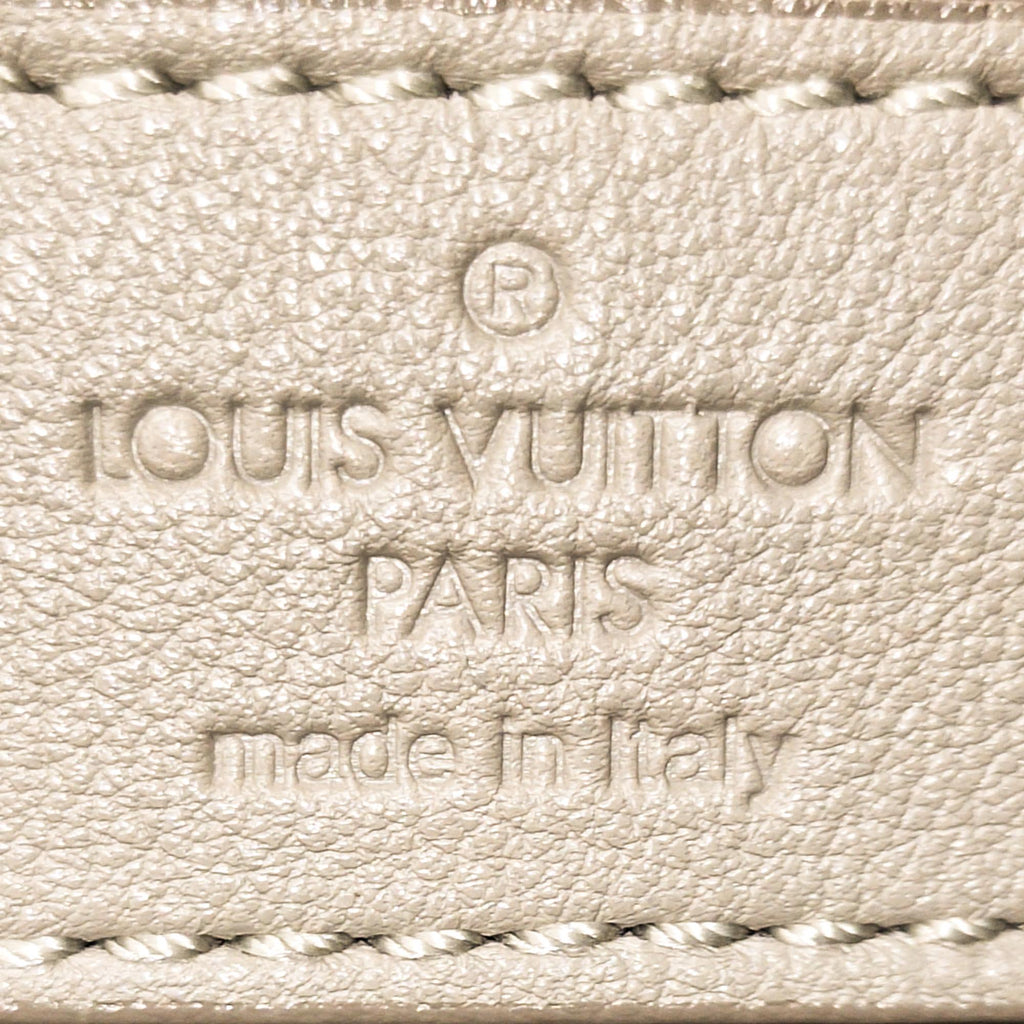 LO-LV bags 8476