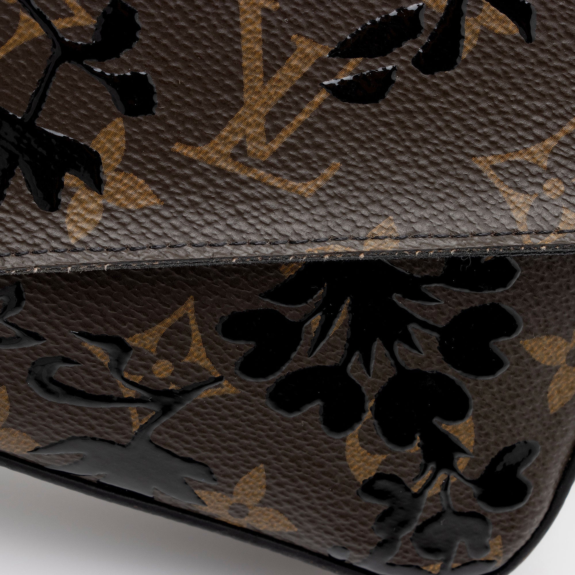 LO-LV bags 9295