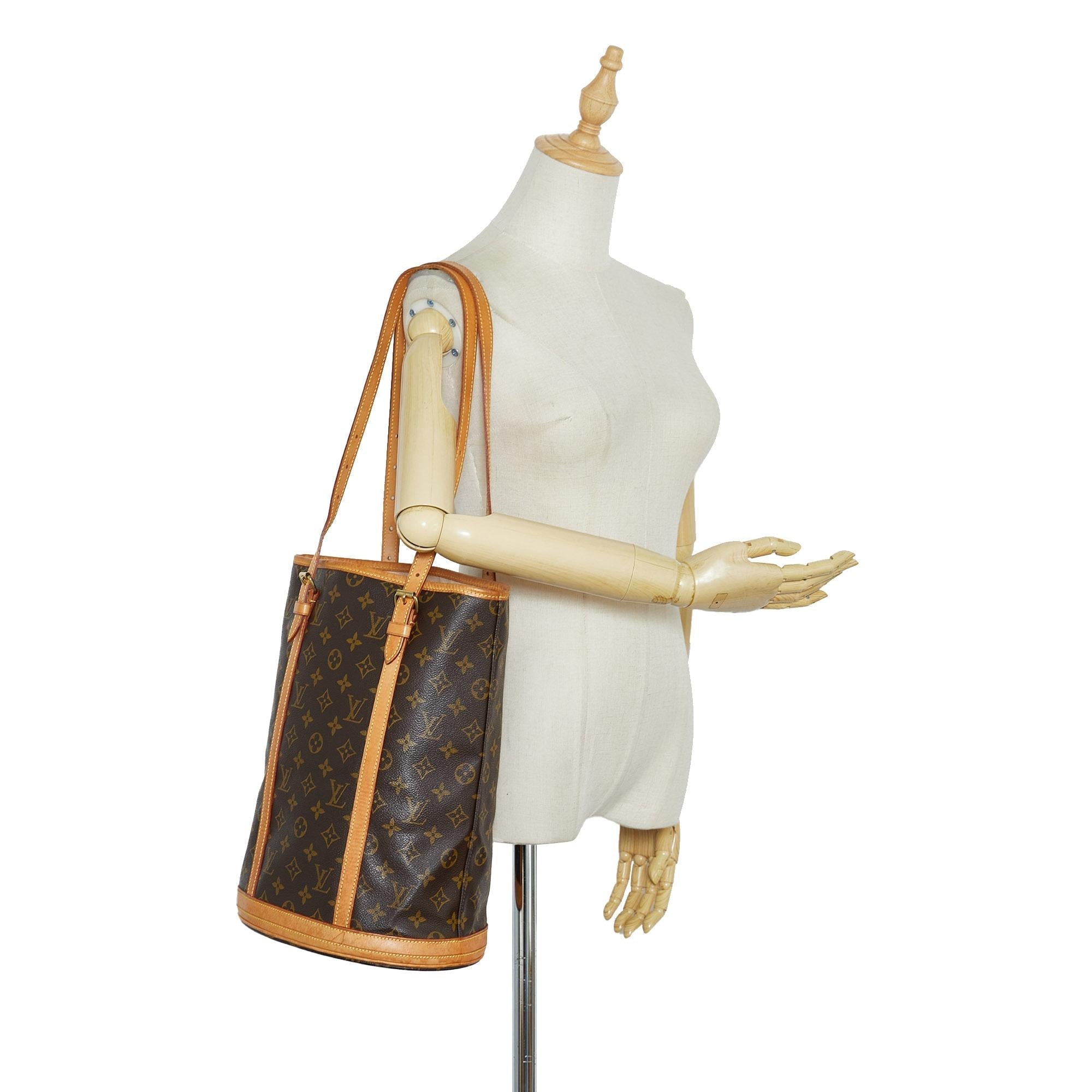 LO-LV bags 8974