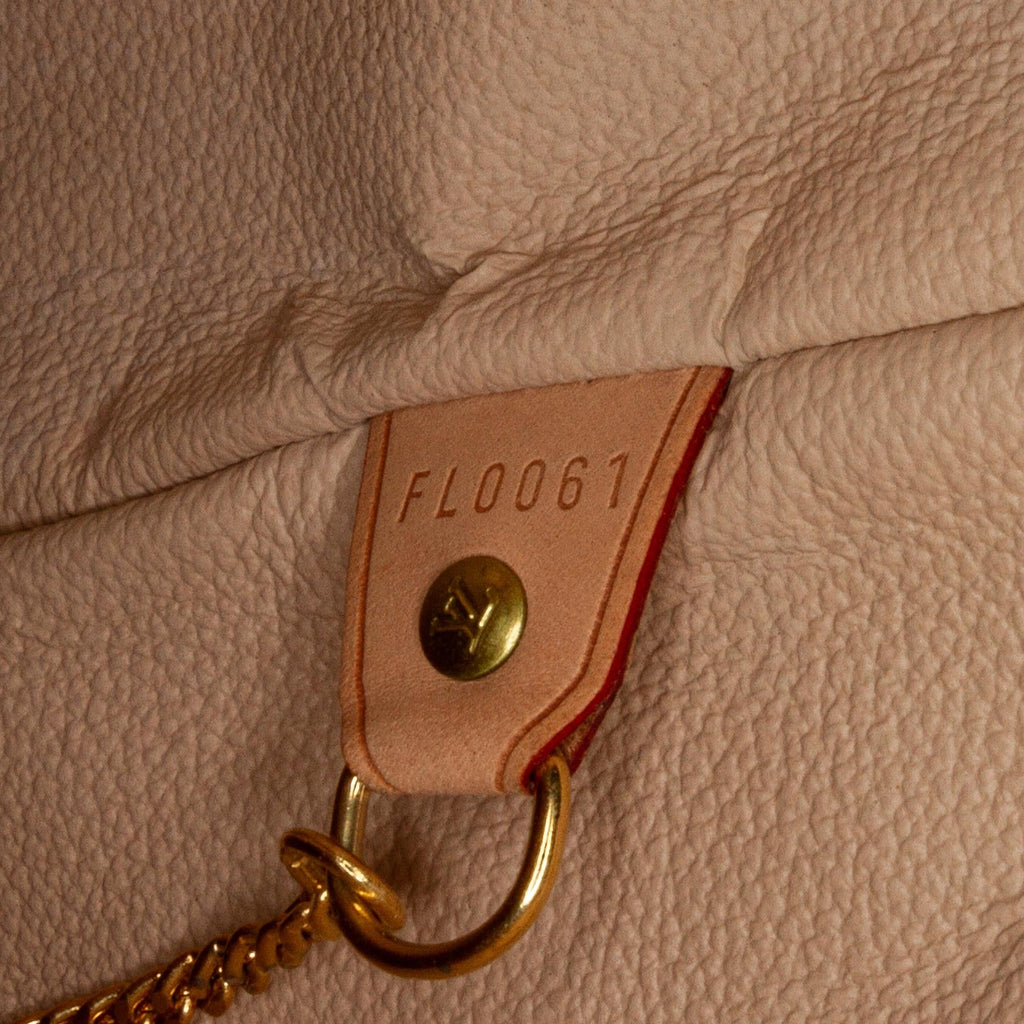 LO-LV bags 12878