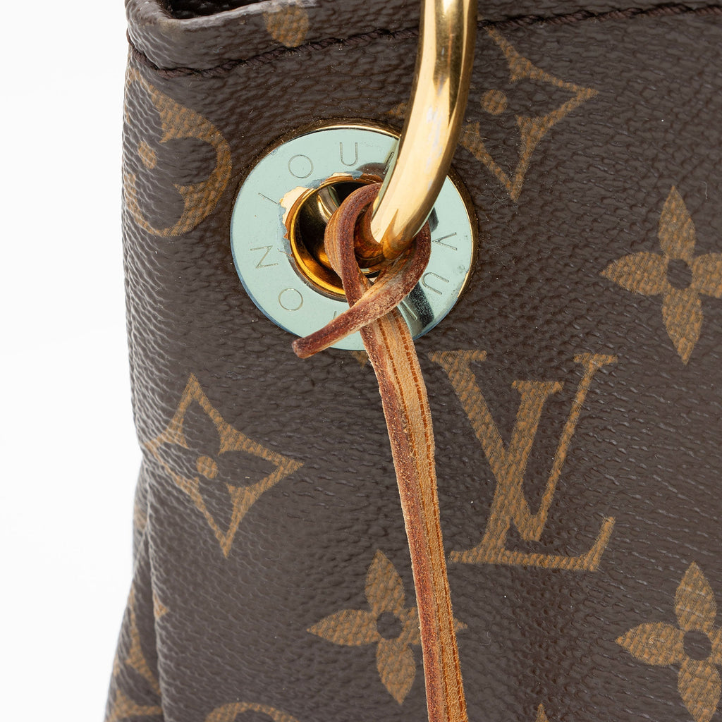 LO-LV bags 8887