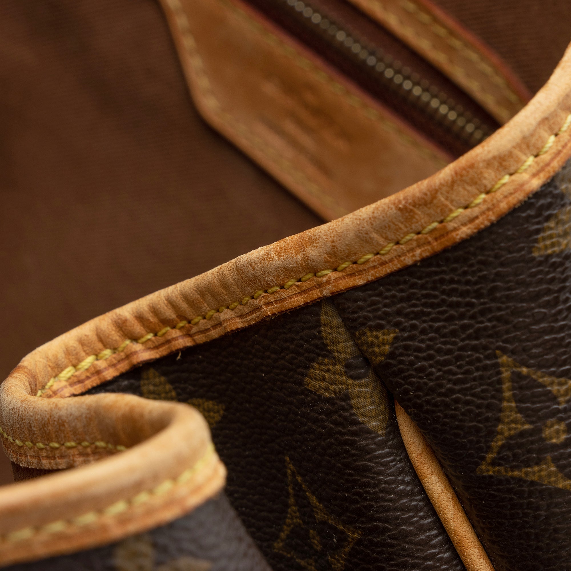 LO-LV bags 8063