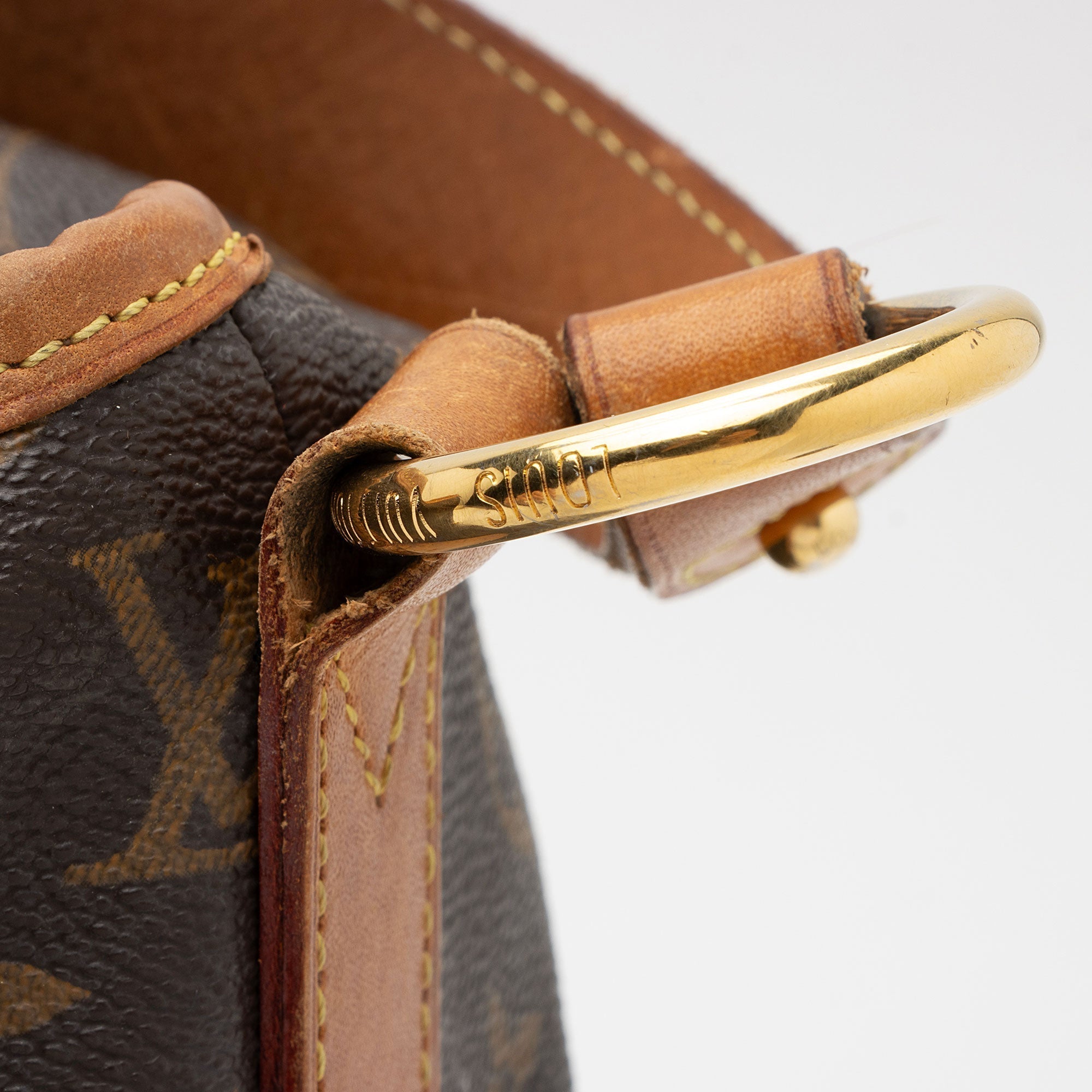 LO-LV bags 12563