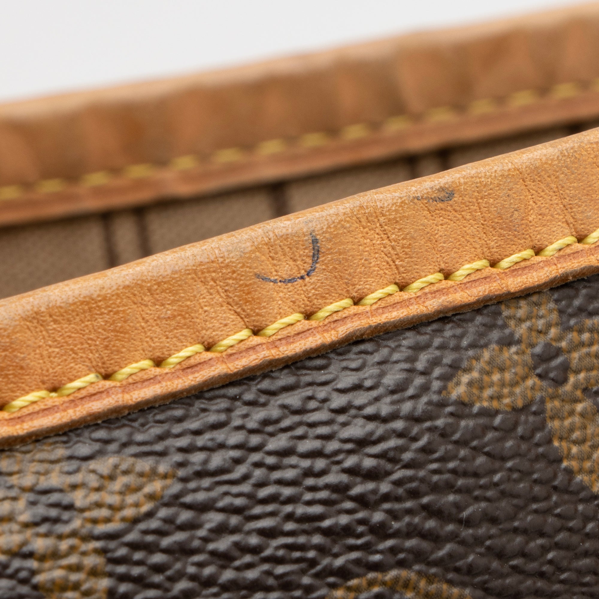 LO-LV bags 11807