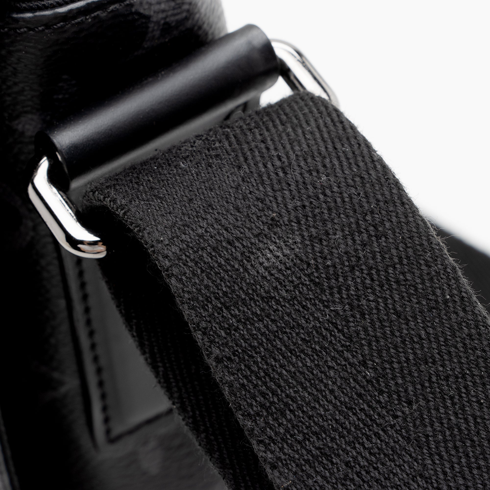 LO-LV bags 9844