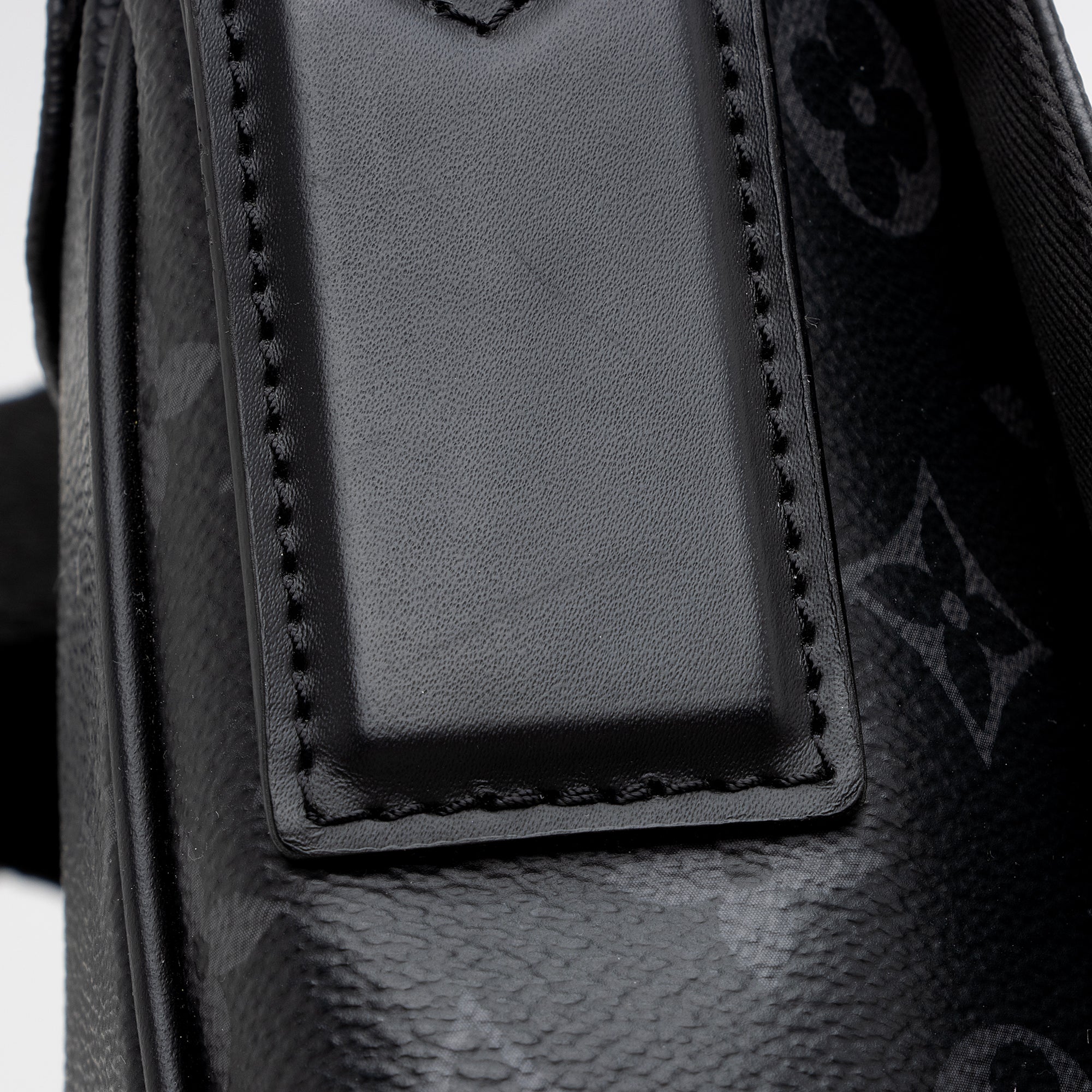LO-LV bags 9844