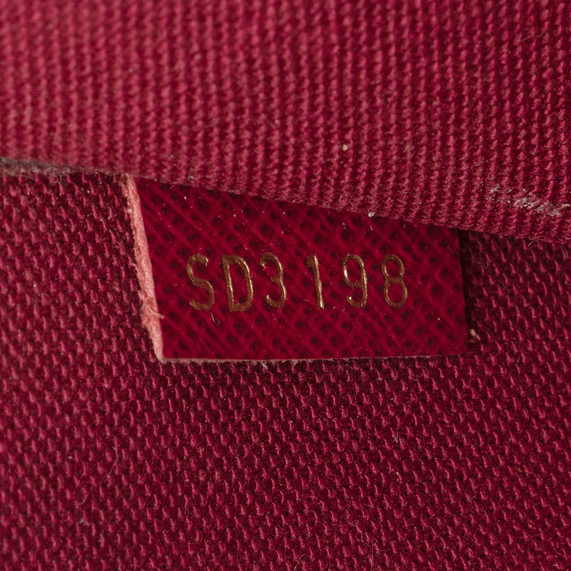 LO-LV bags 8132