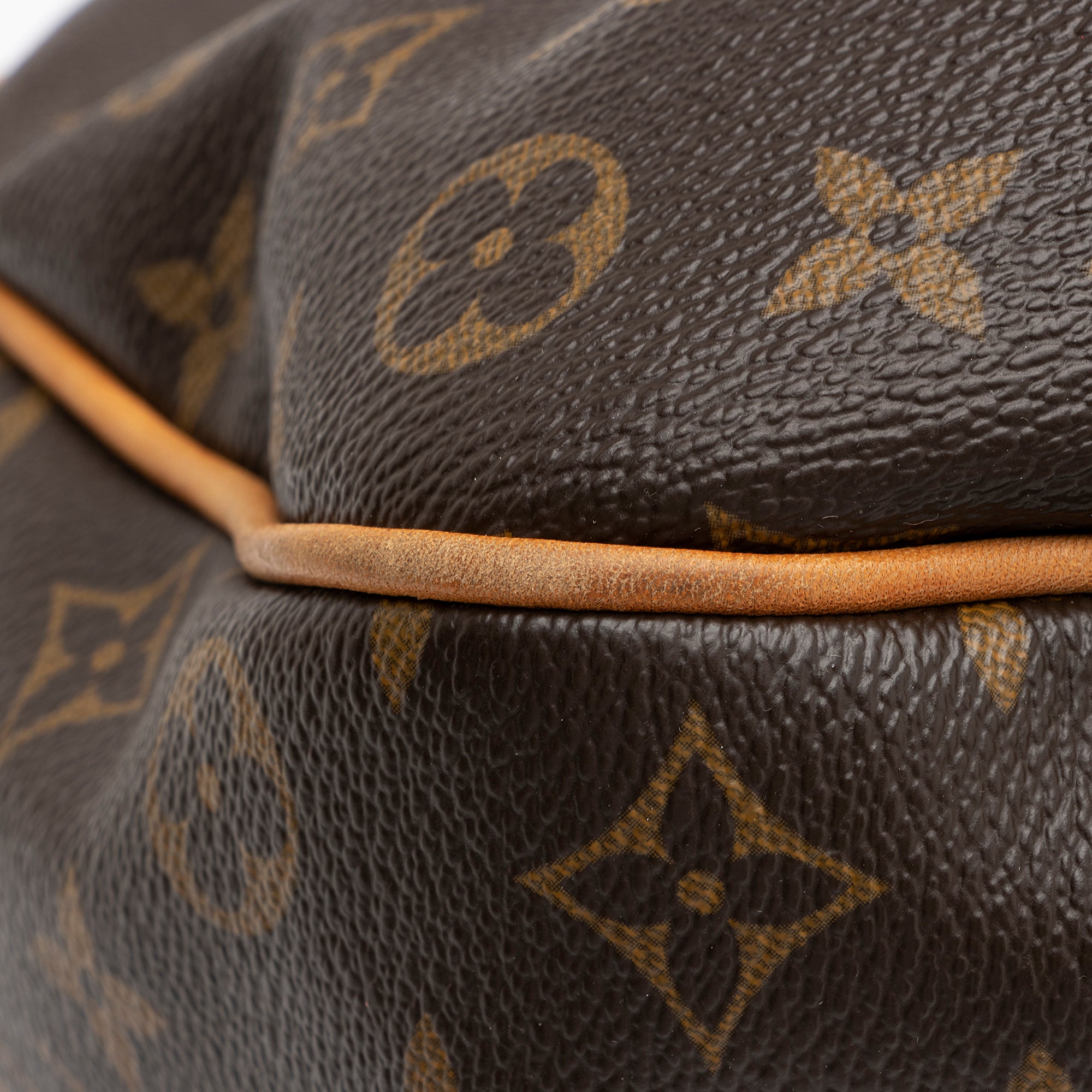 LO-LV bags 9539