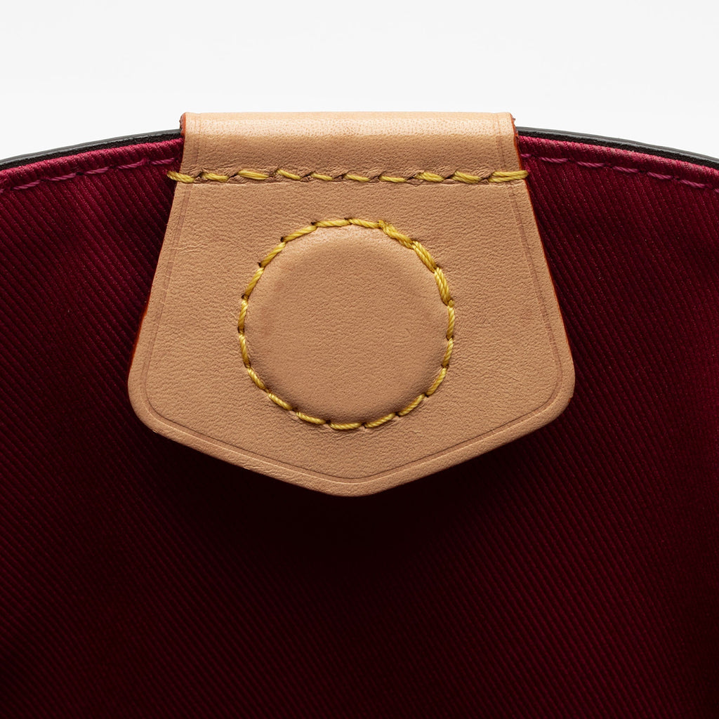 LO-LV bags 9827