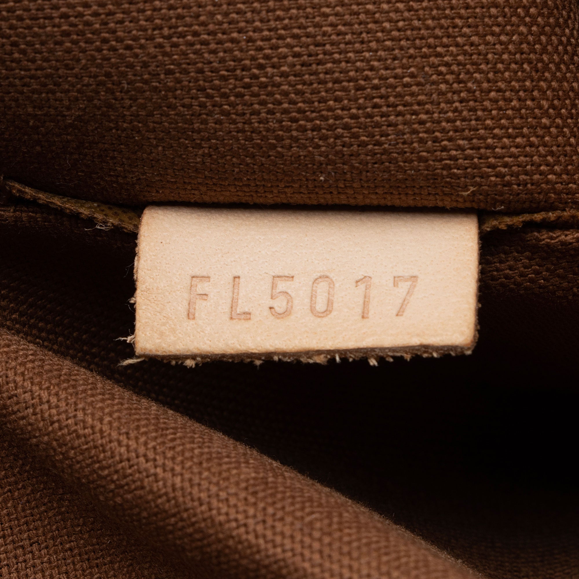LO-LV bags 8458
