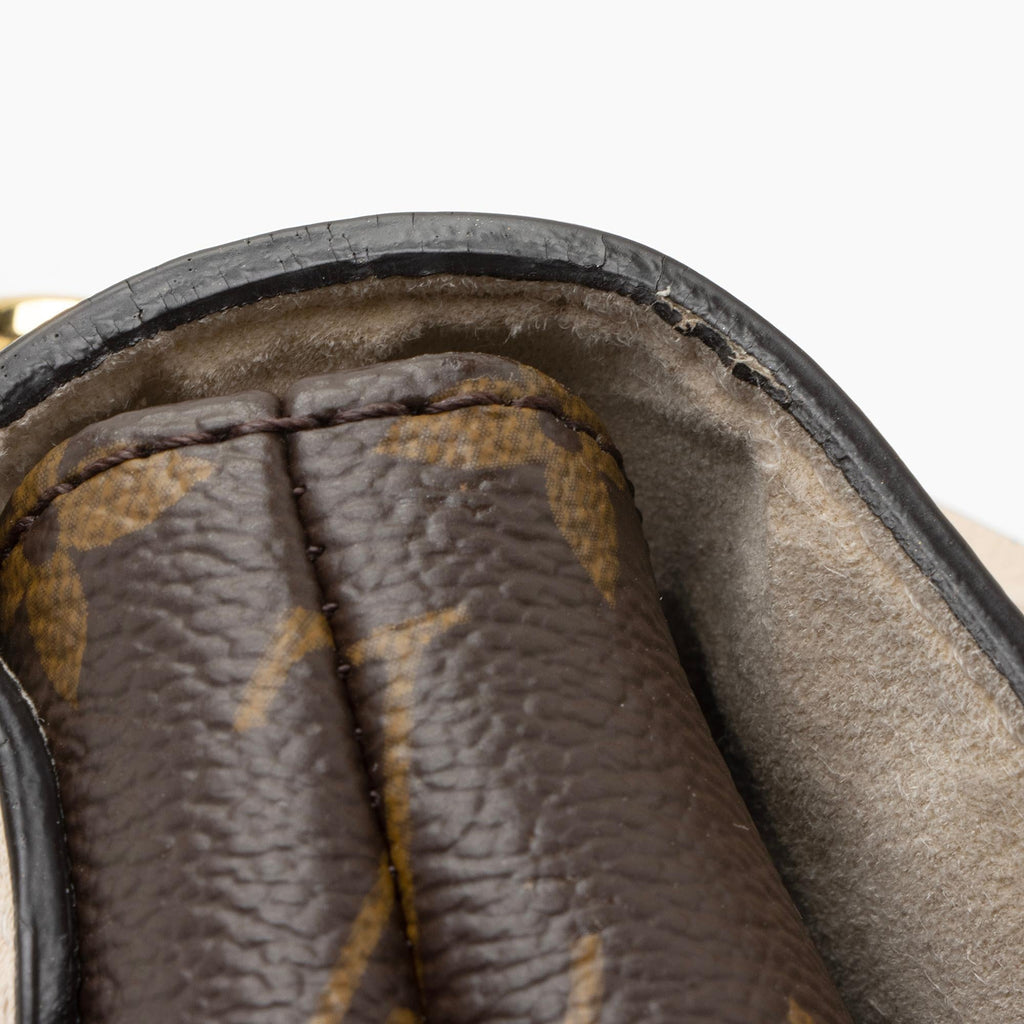 LO-LV bags 8484