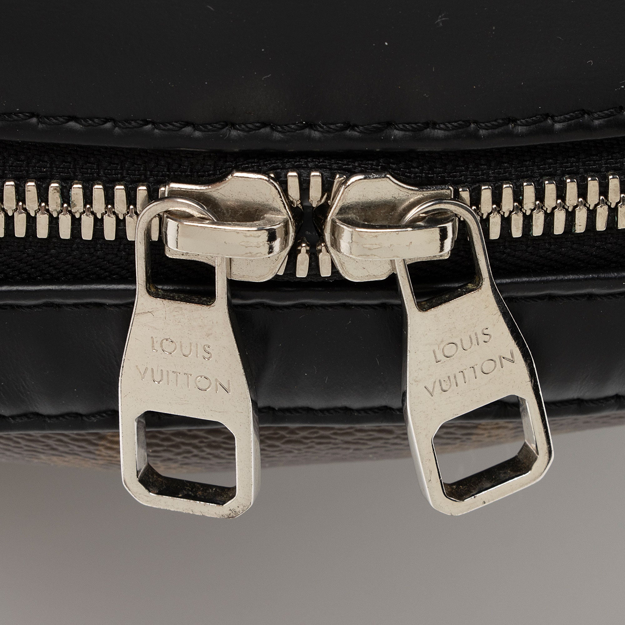 LO-LV bags 9205