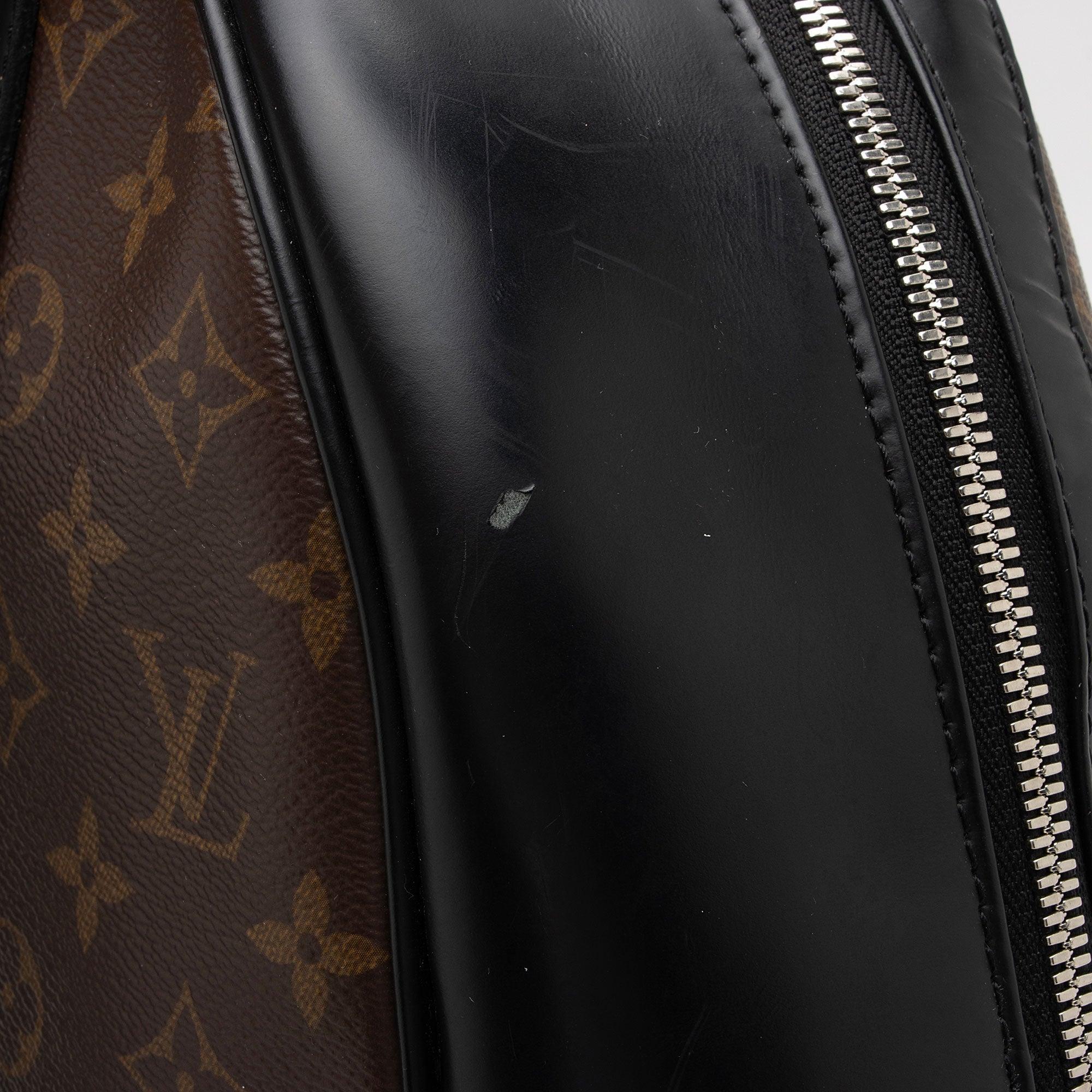 LO-LV bags 9205