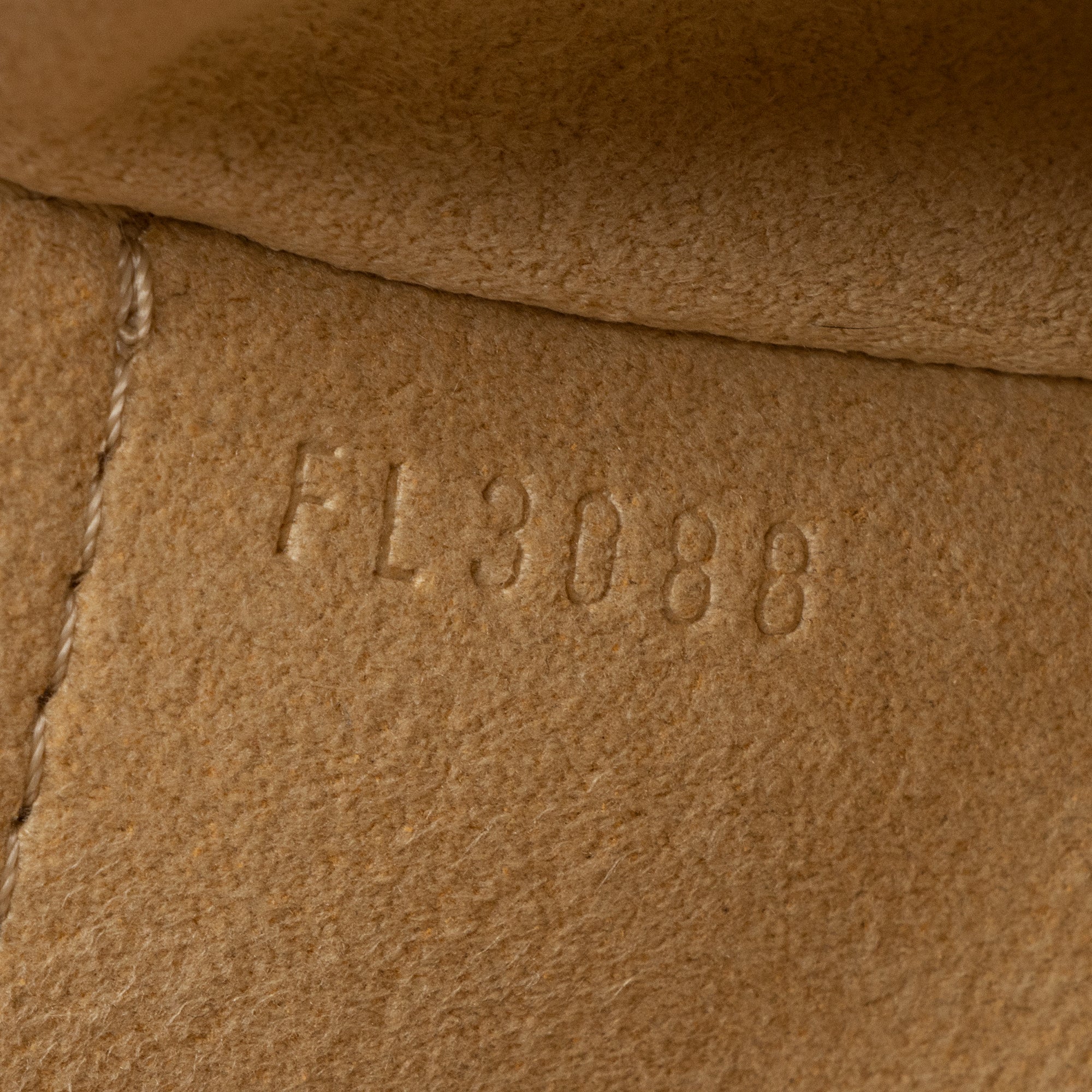LO-LV bags 8384