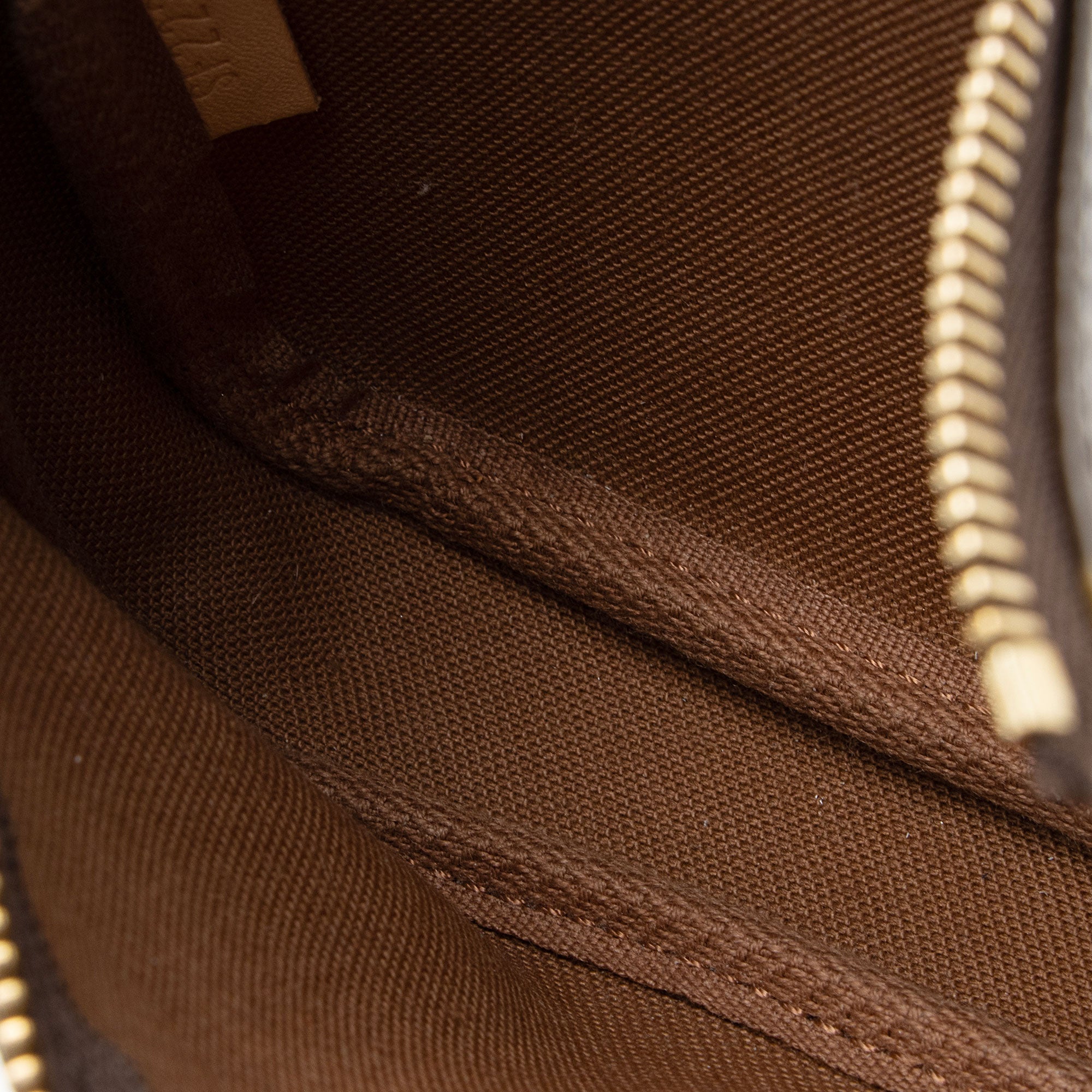 LO-LV bags 10701