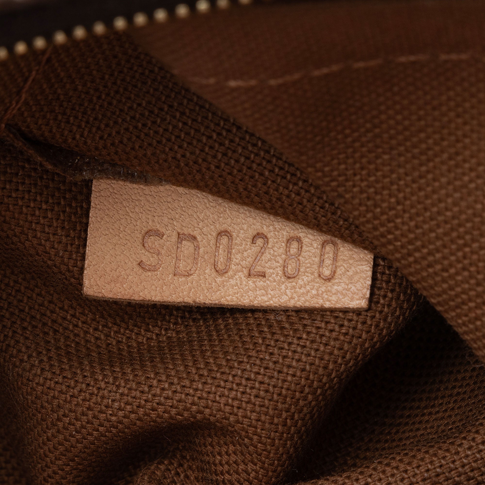 LO-LV bags 11432