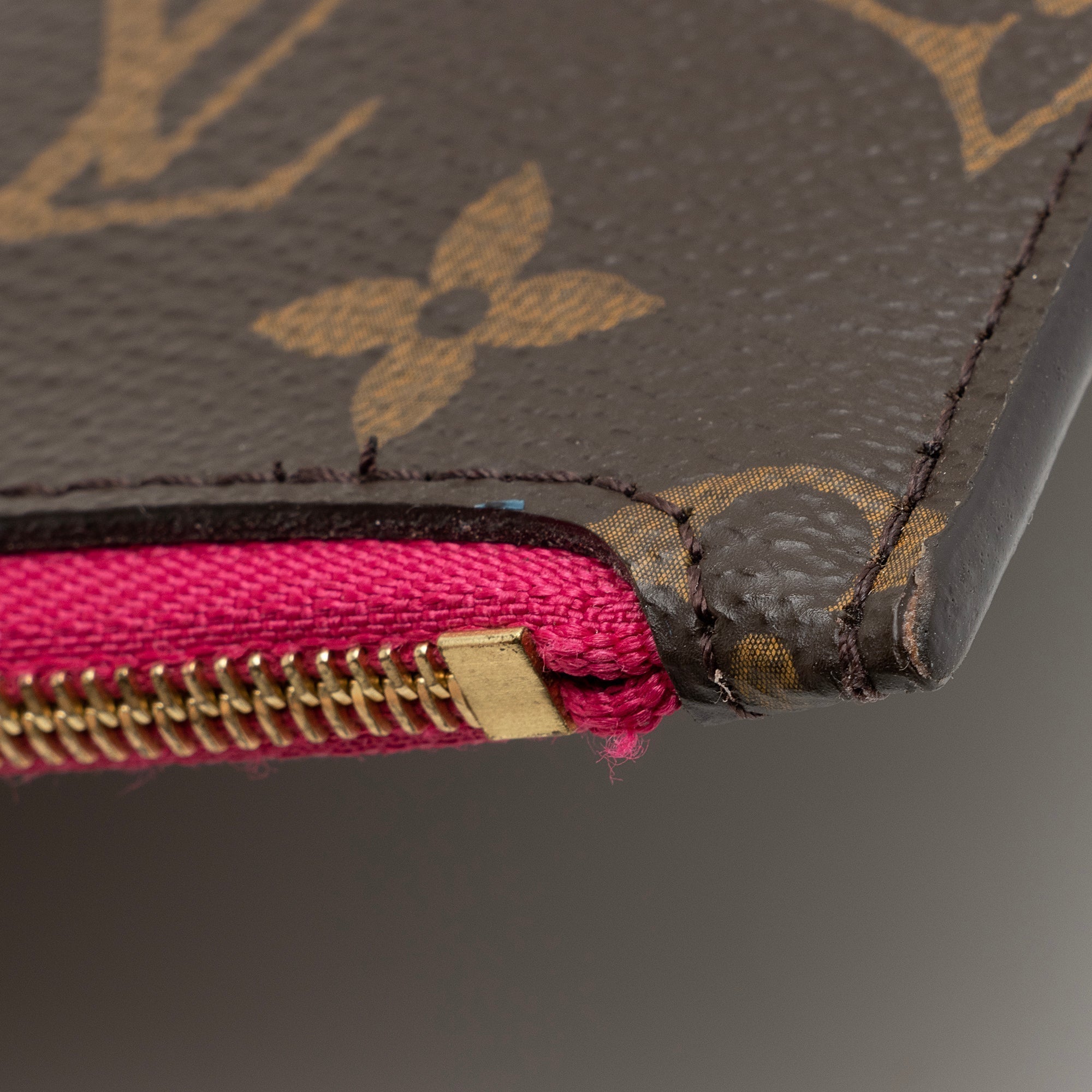LO-LV bags 14521