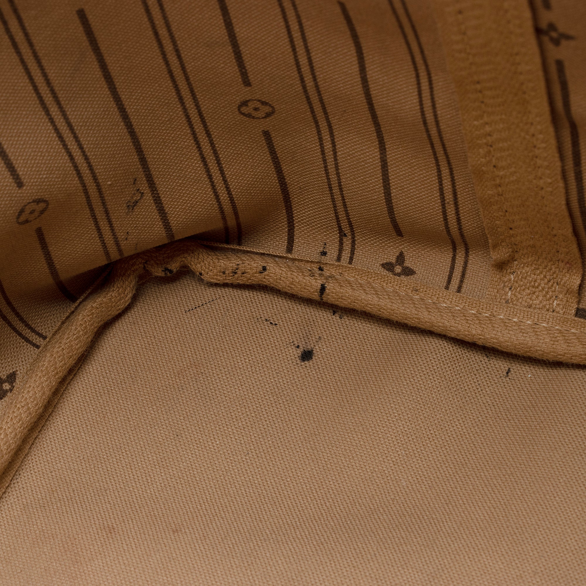 LO-LV bags 13762