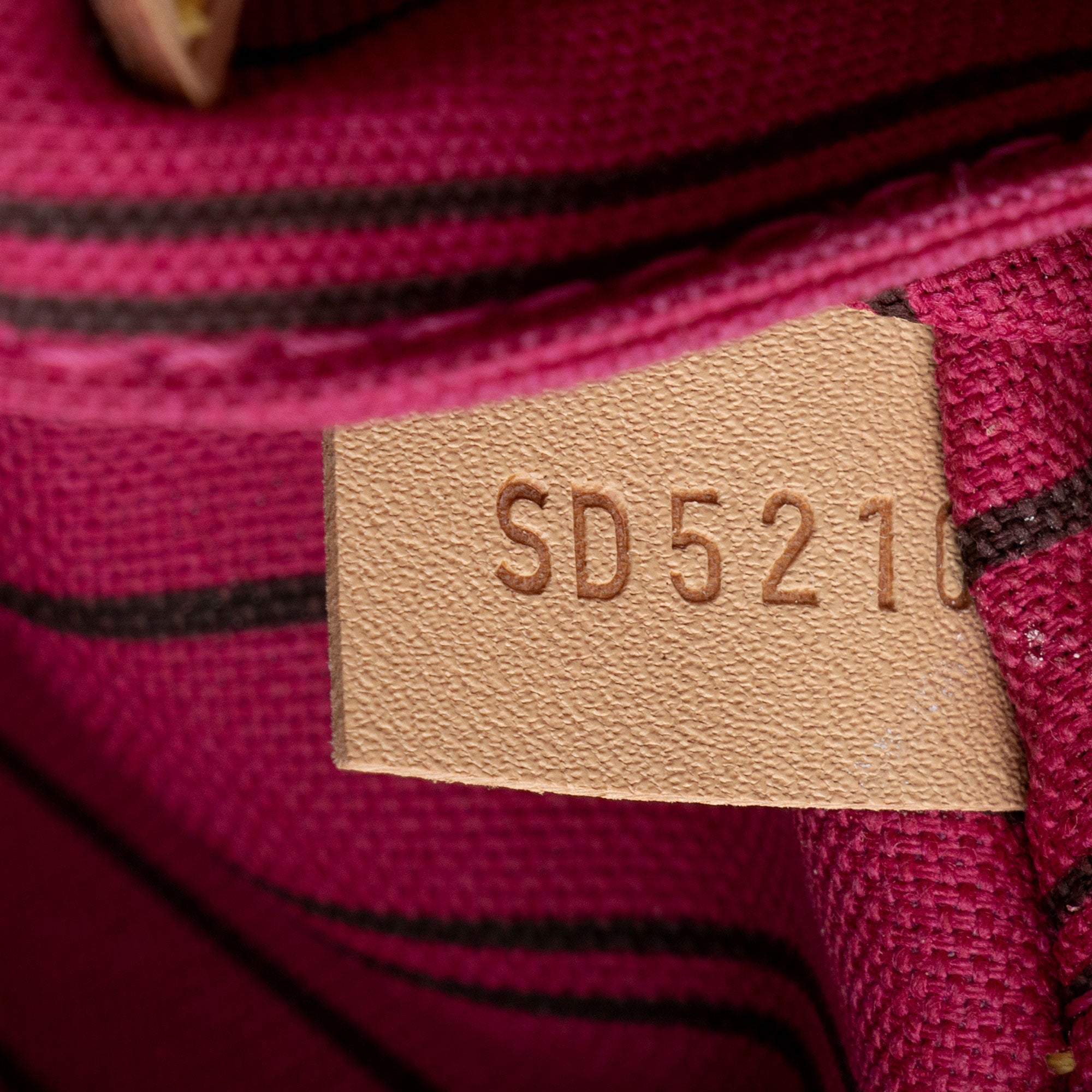 LO-LV bags 11468