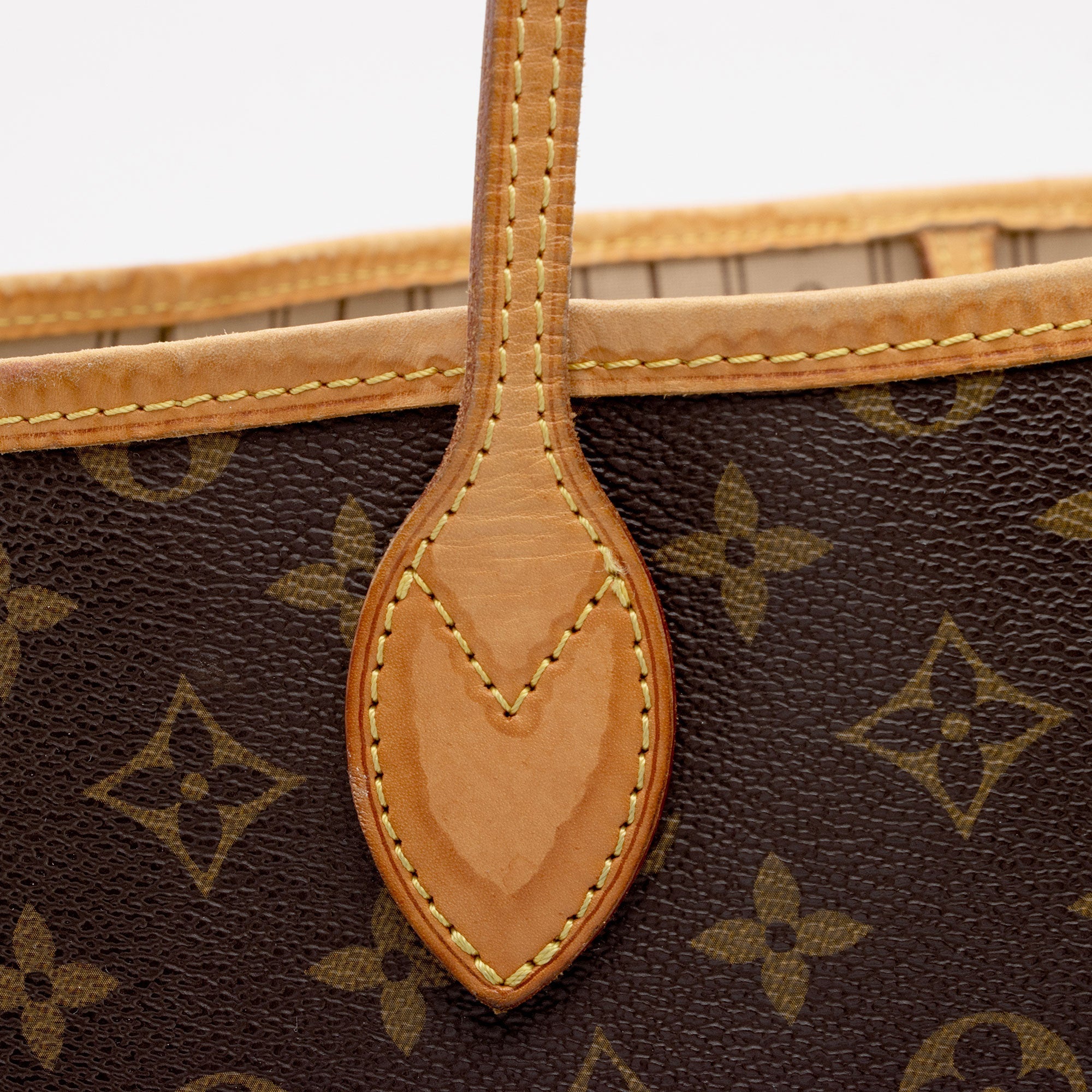 LO-LV bags 14738