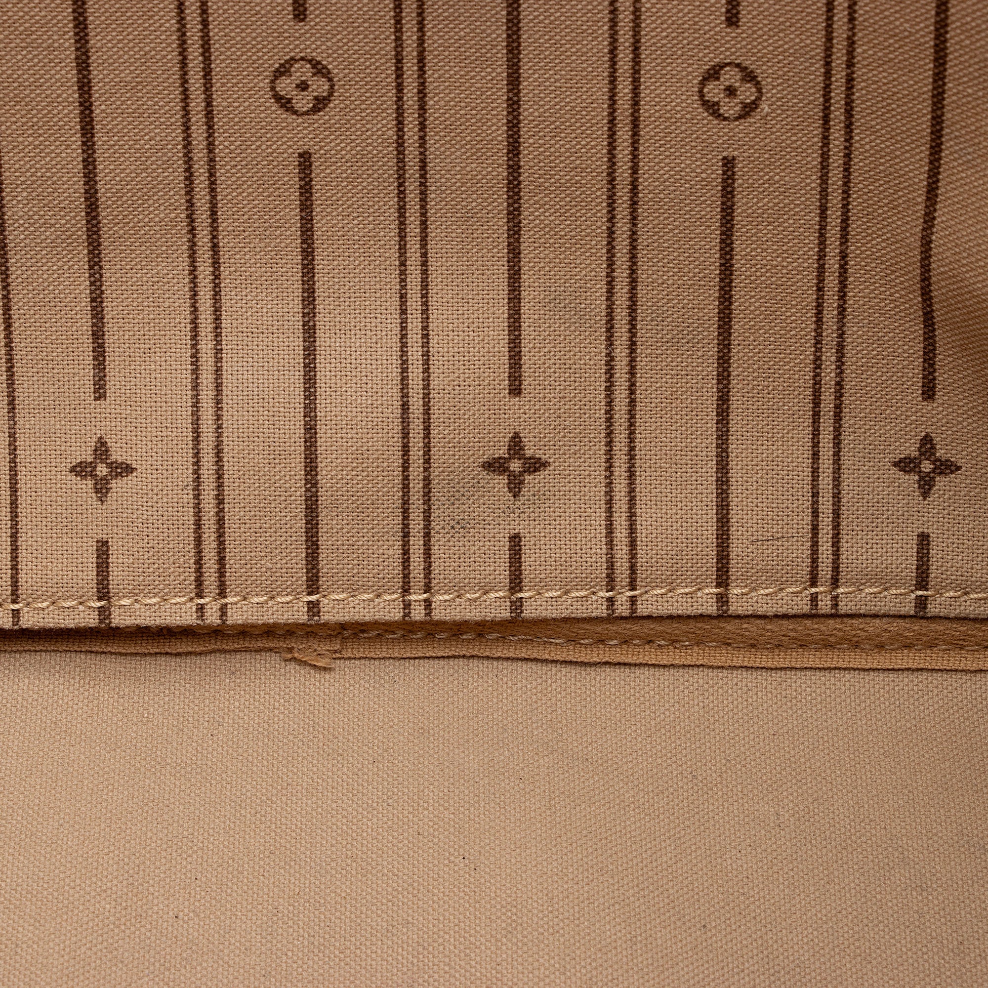 LO-LV bags 14738