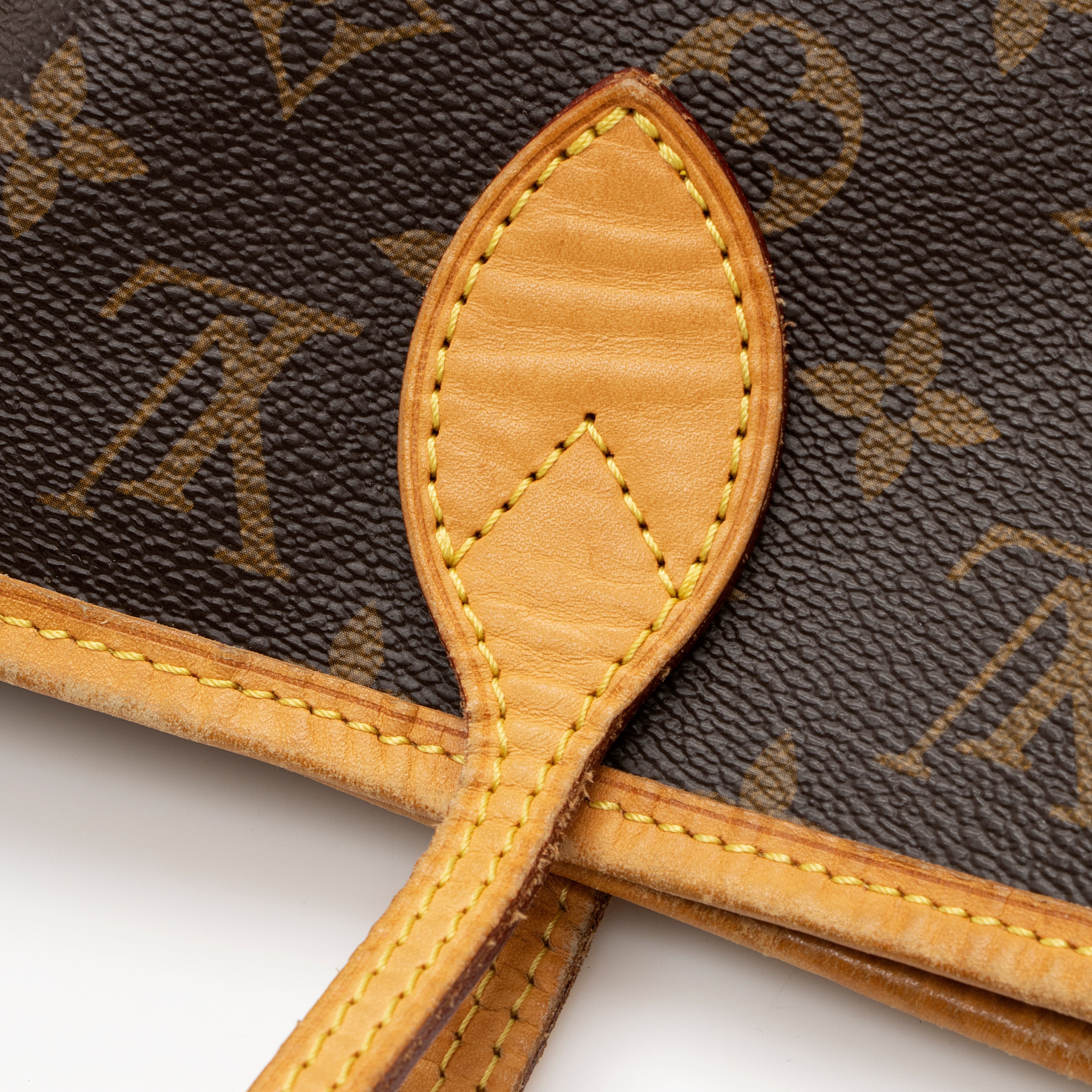 LO-LV bags 11098