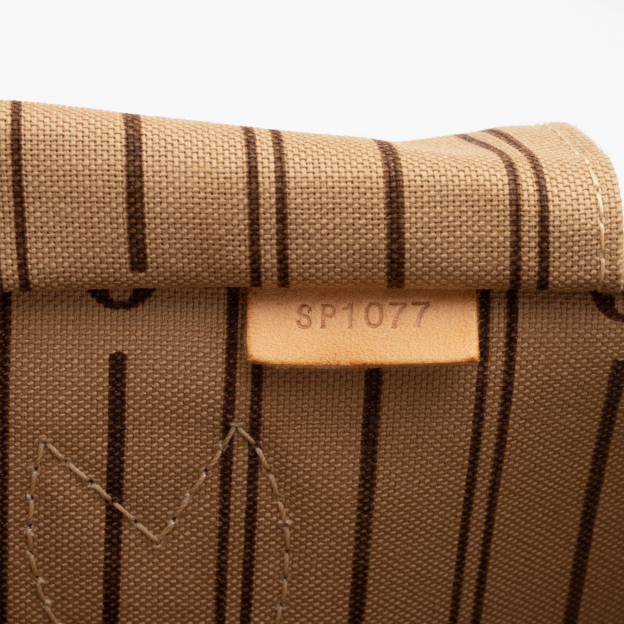 LO-LV bags 12786