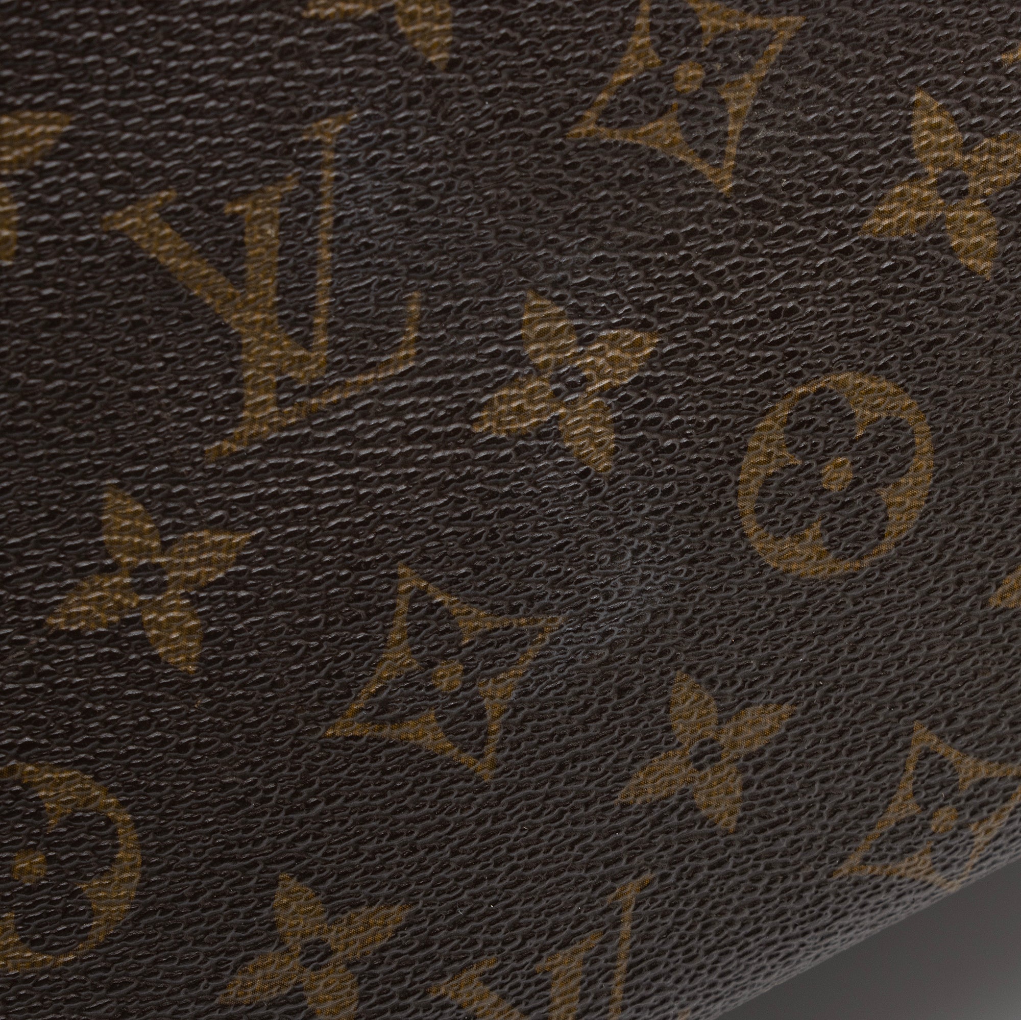 LO-LV bags 8060