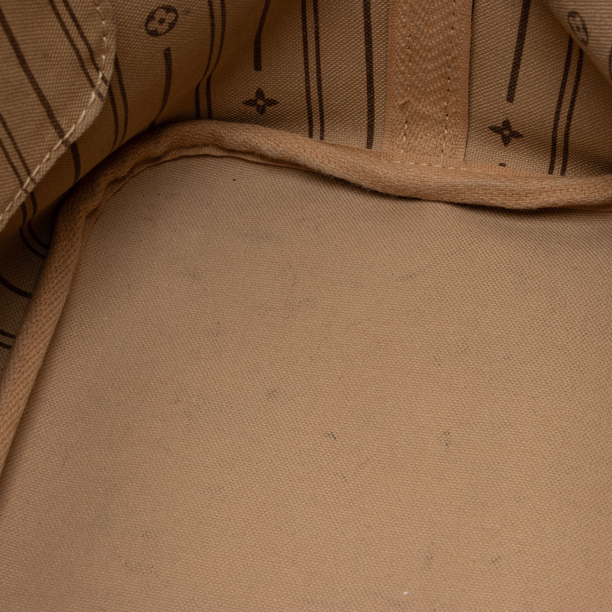 LO-LV bags 8009