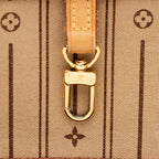 LO-LV bags 8885