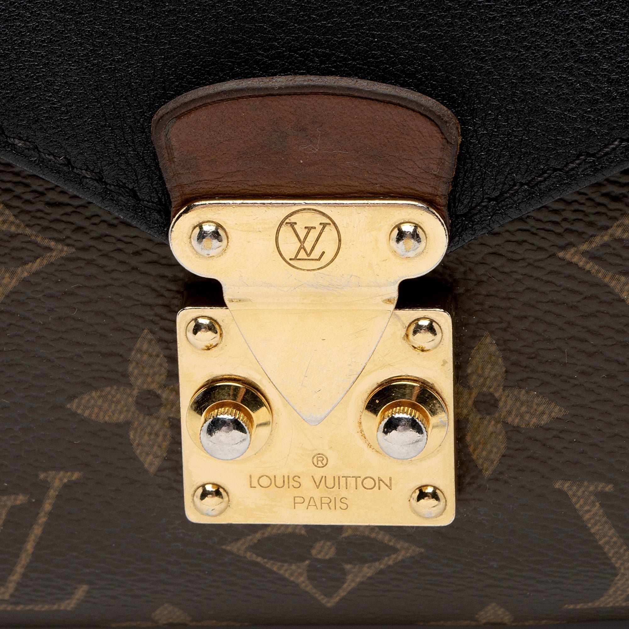 LO-LV bags 9611