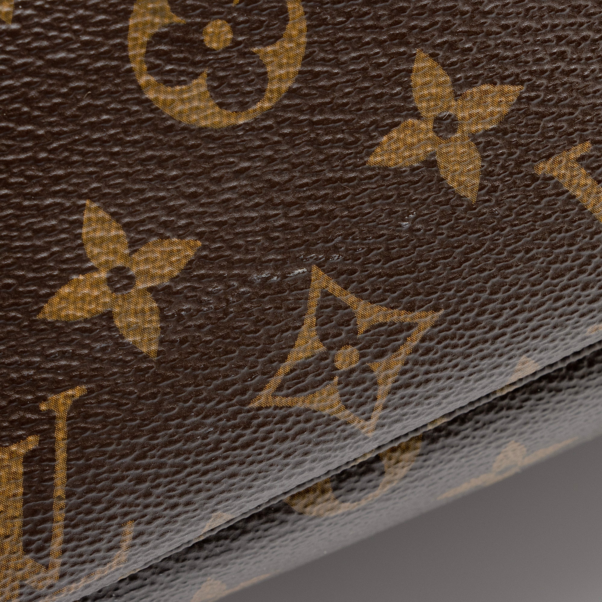 LO-LV bags 9830