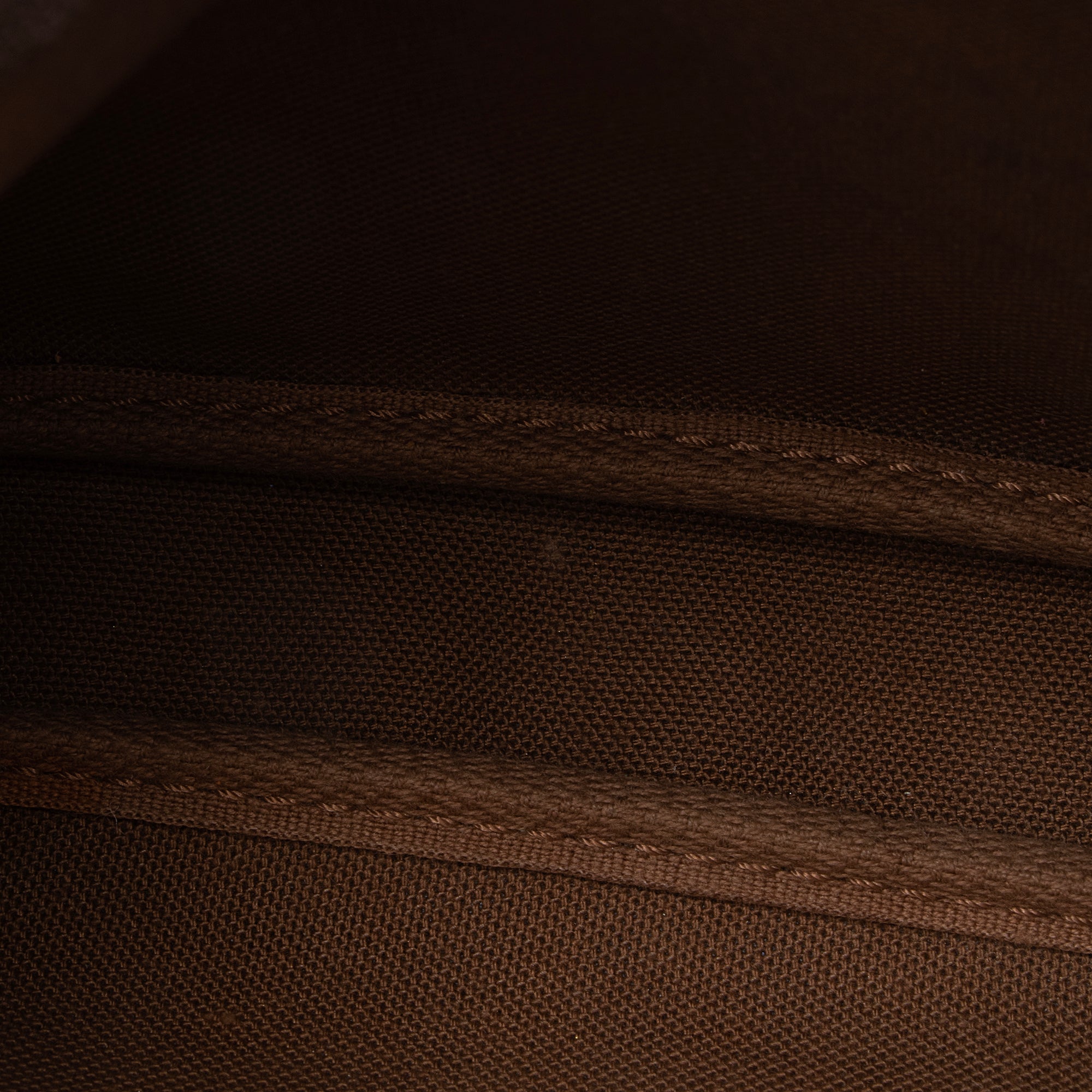 LO-LV bags 8406