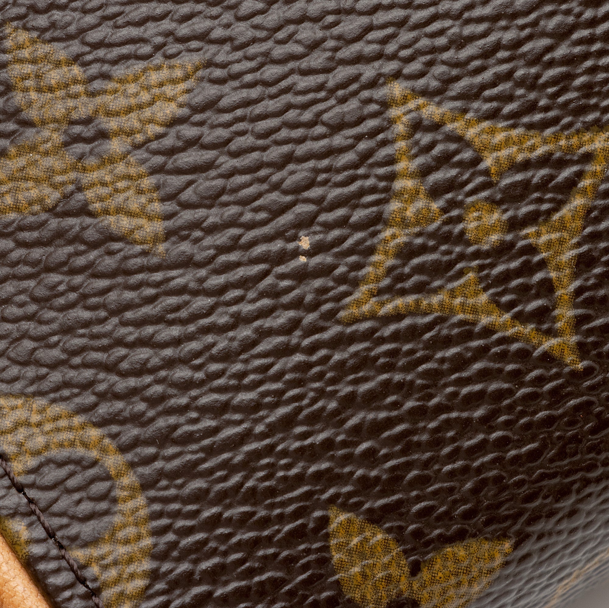 LO-LV bags 11696