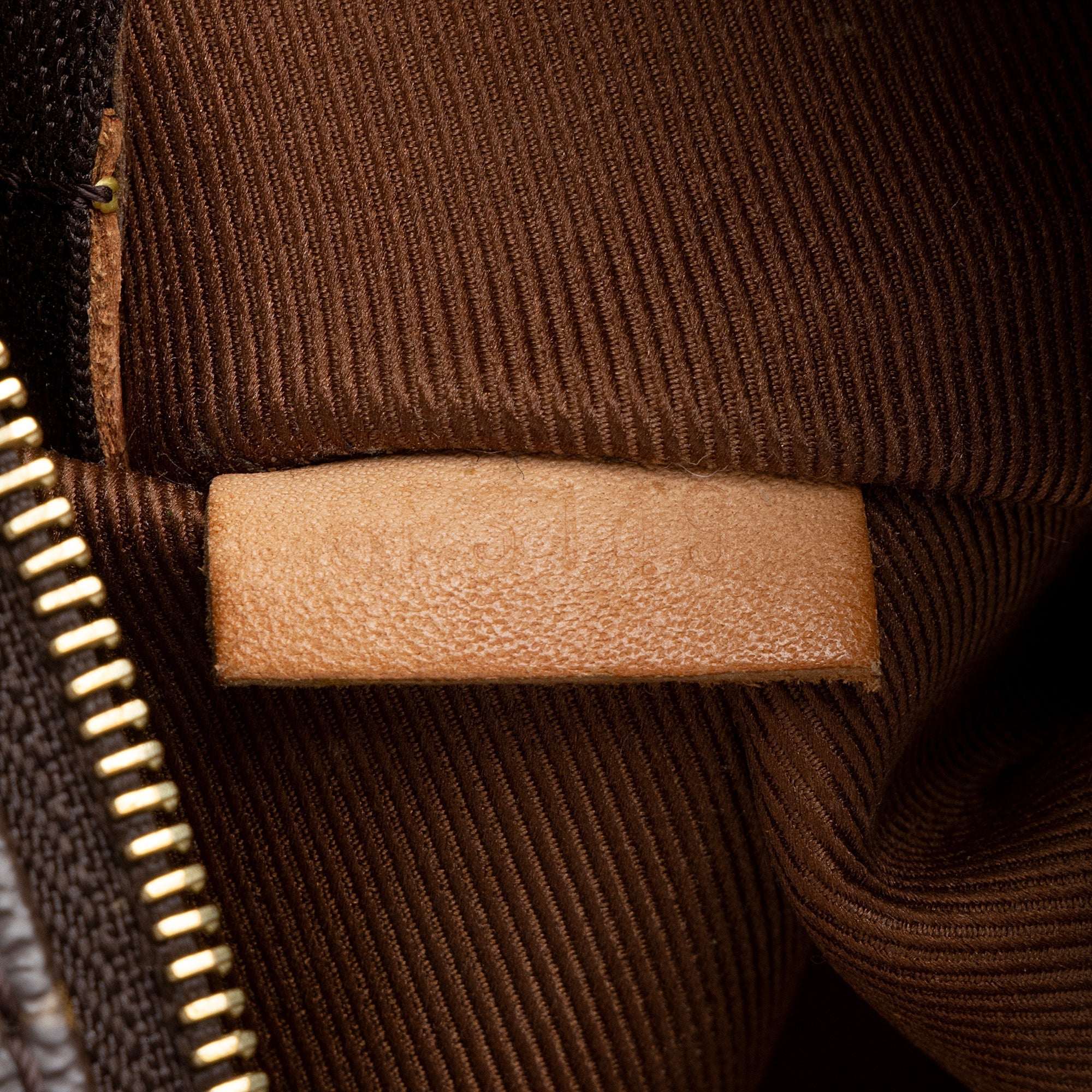 LO-LV bags 8902