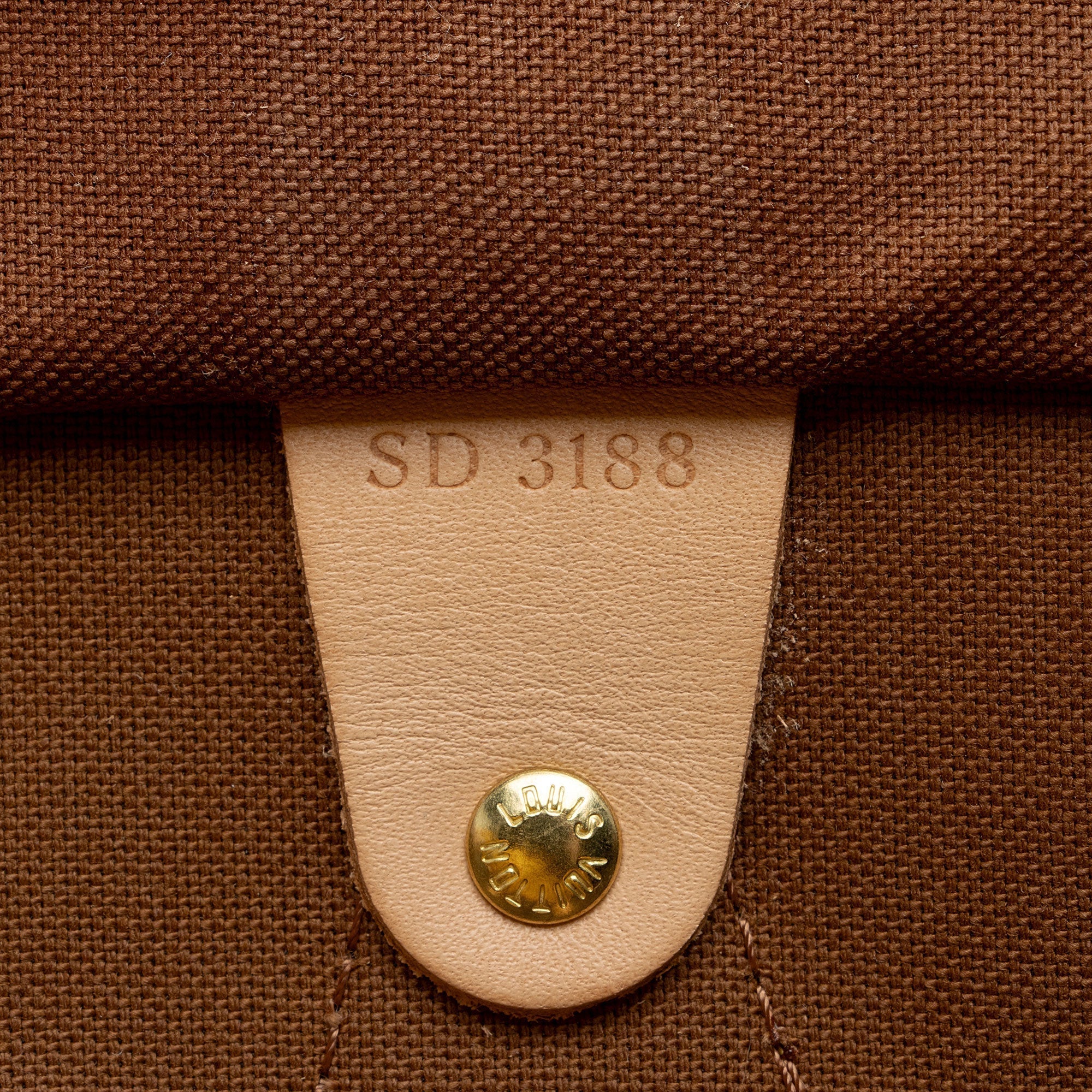 LO-LV bags 8418
