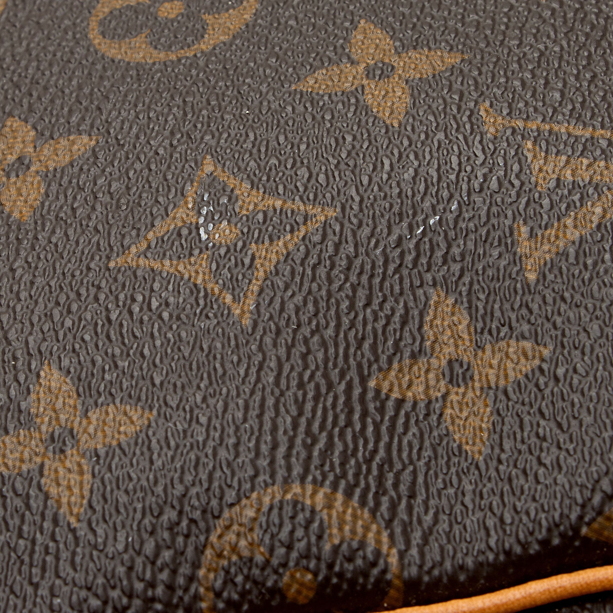 LO-LV bags 8418